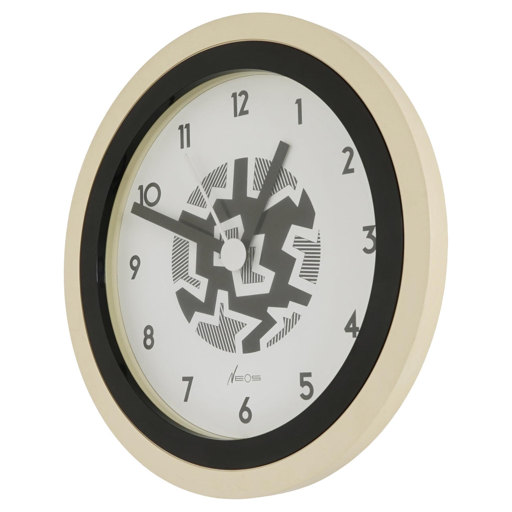 Memphis Wall Clock by George Sowden & Nathalie du Pasquier for NEOS Lorenz For Sale