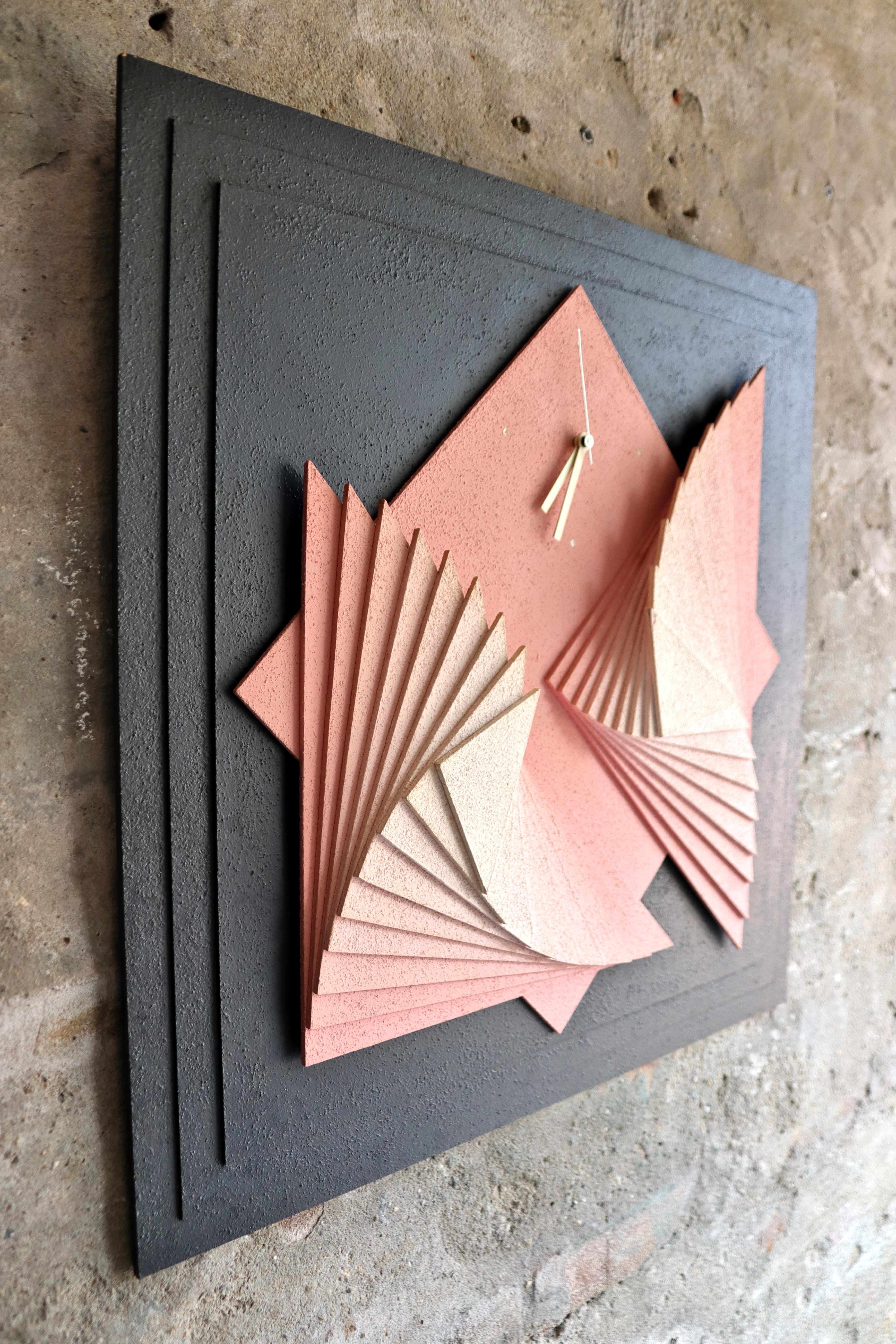 Fin du 20e siècle Horloge murale Memphis - rose - fait main - années 1980 en vente
