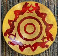 „Men, Arm in Arm“, außergewöhnliche Art-Déco-Schale mit sechs männlichen Akten von Mourier