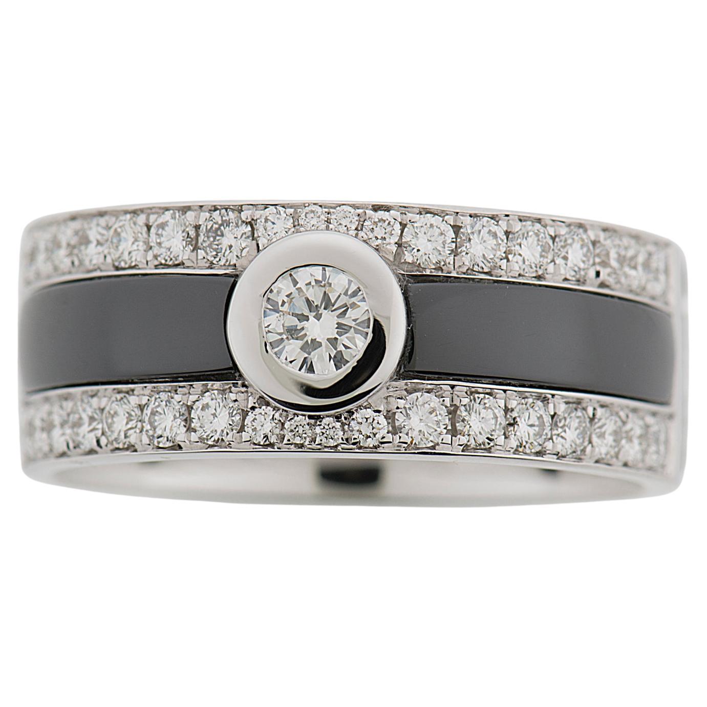 "Men in Black", Ring with 18k White Gold 0.93ct. VVS1 E/F brilliants and Ceramic in vendita