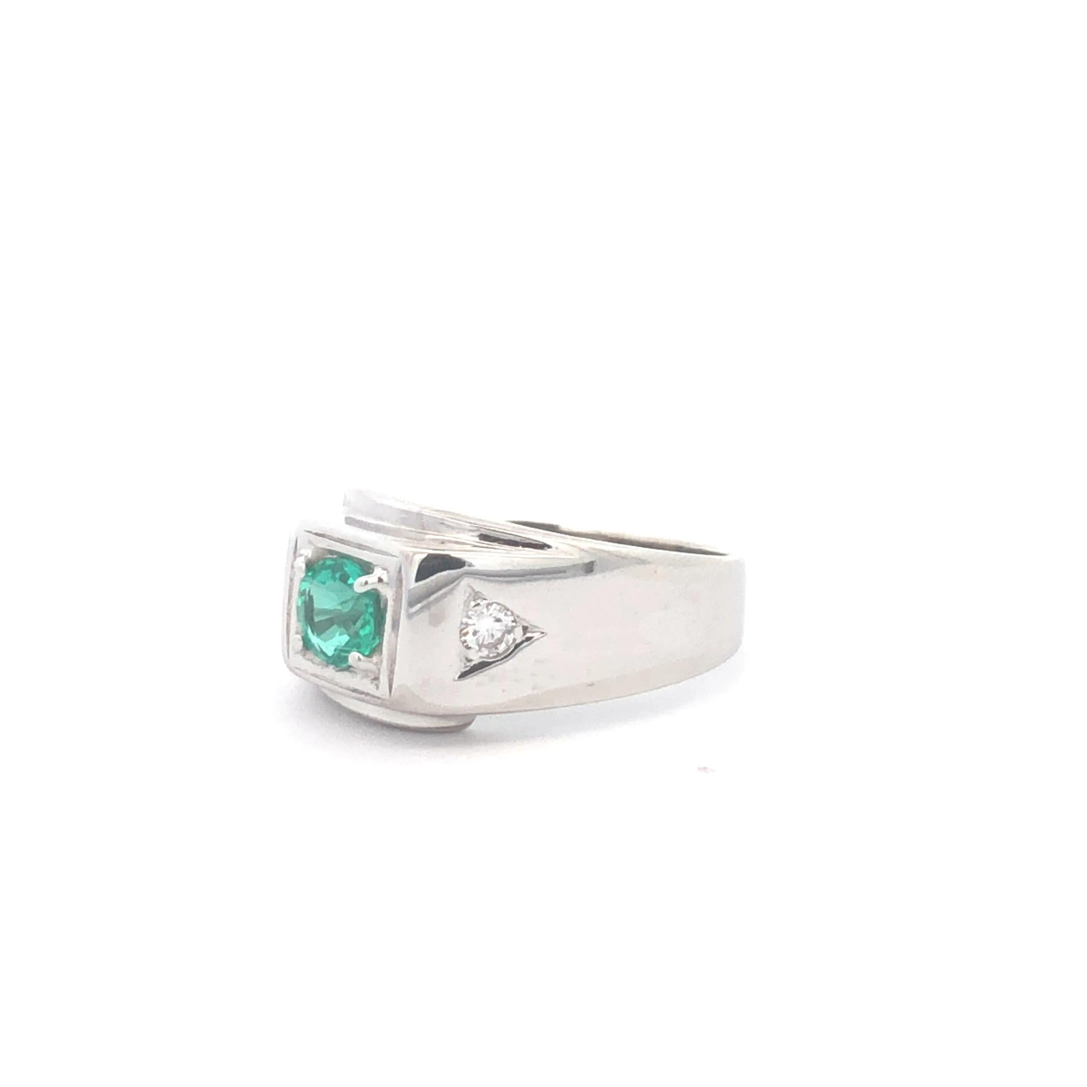 Herren Rosa Ring Smaragd & Diamanten D.10ct E.50ct 14kwg (Moderne) im Angebot