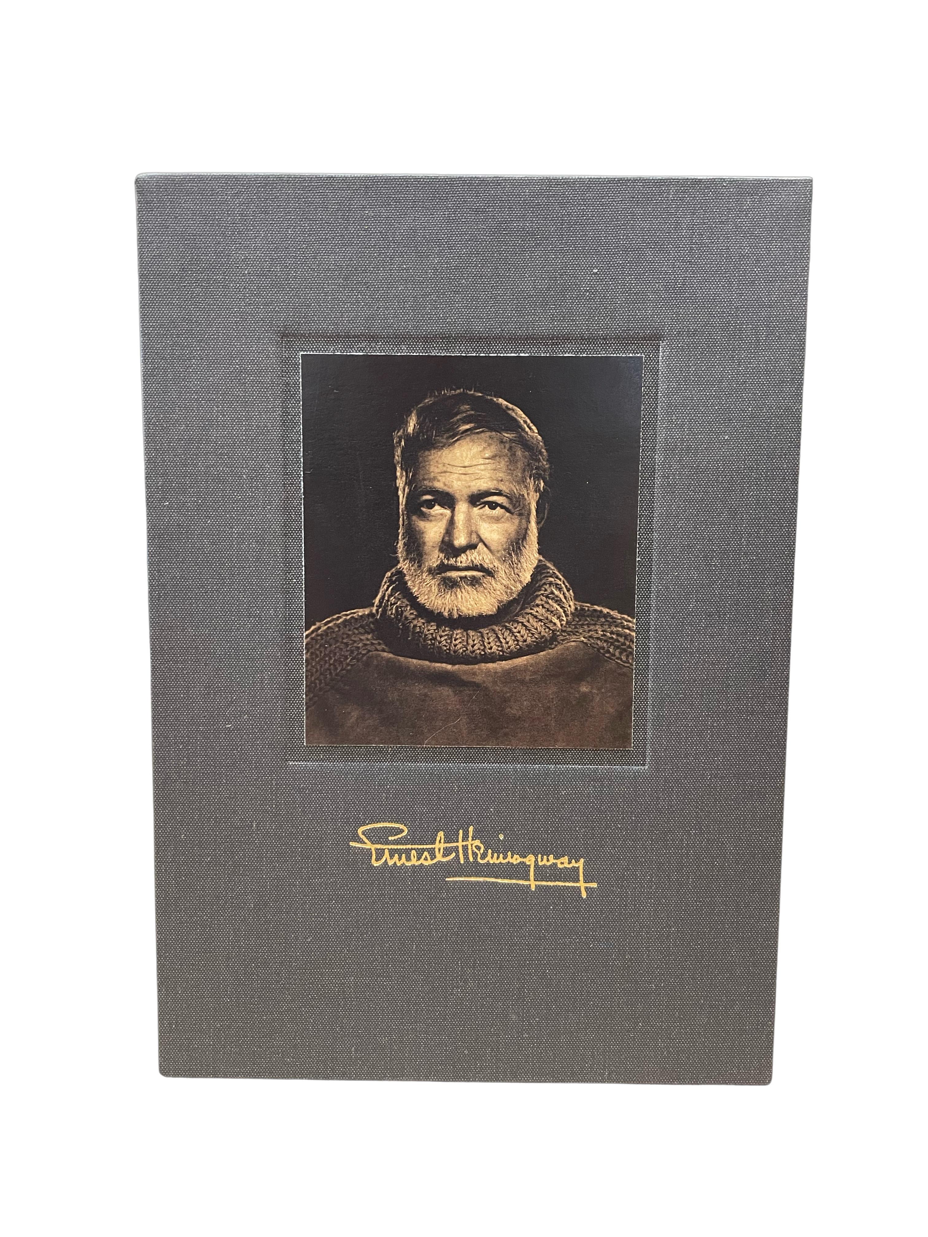 Cuir Men sans femmes, inscrit par Ernest Hemingway, édition unique, 1955 en vente