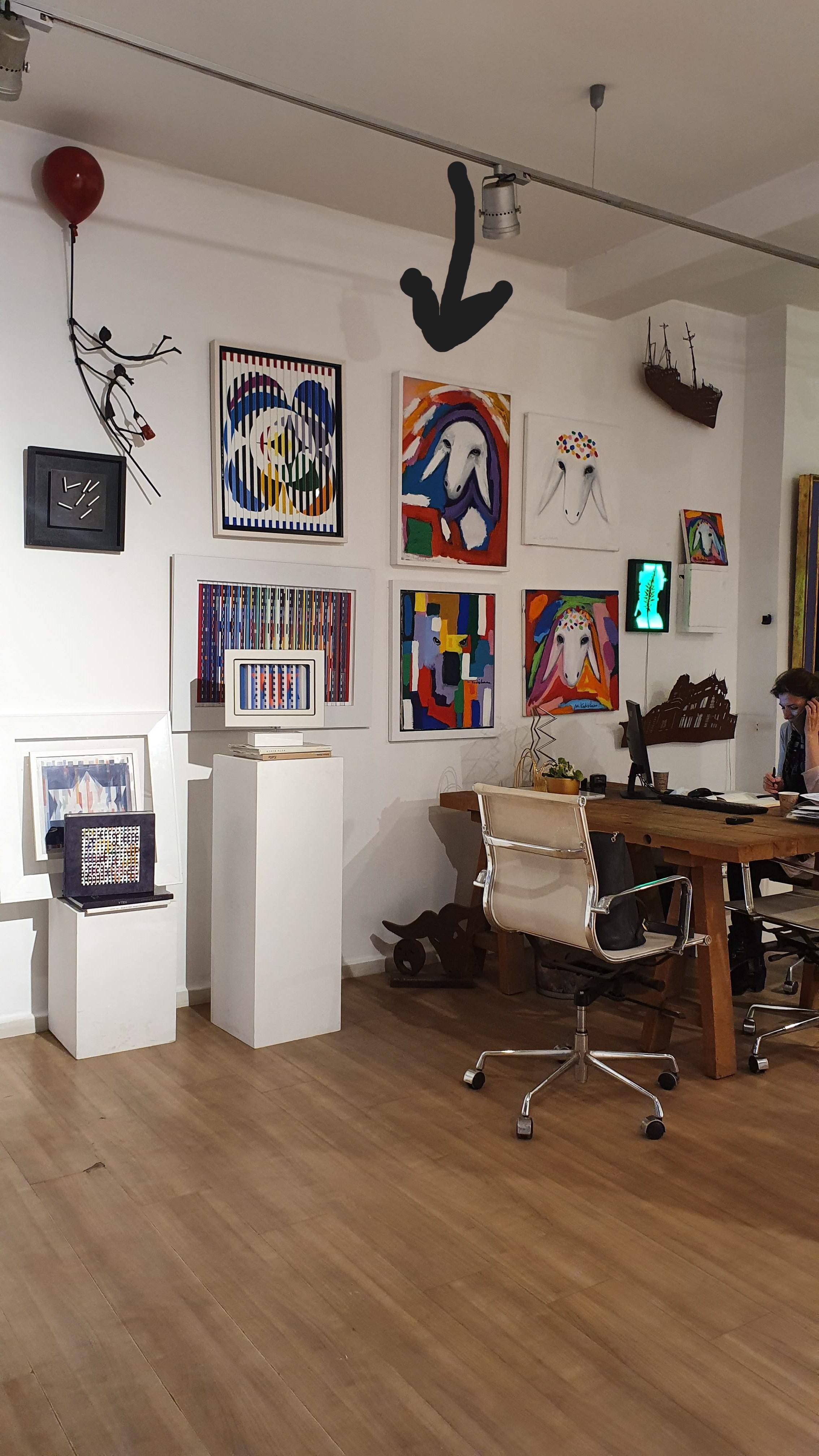Menashe Kadishman, Testa di pecora 39, Acrilico su tela in vendita 5