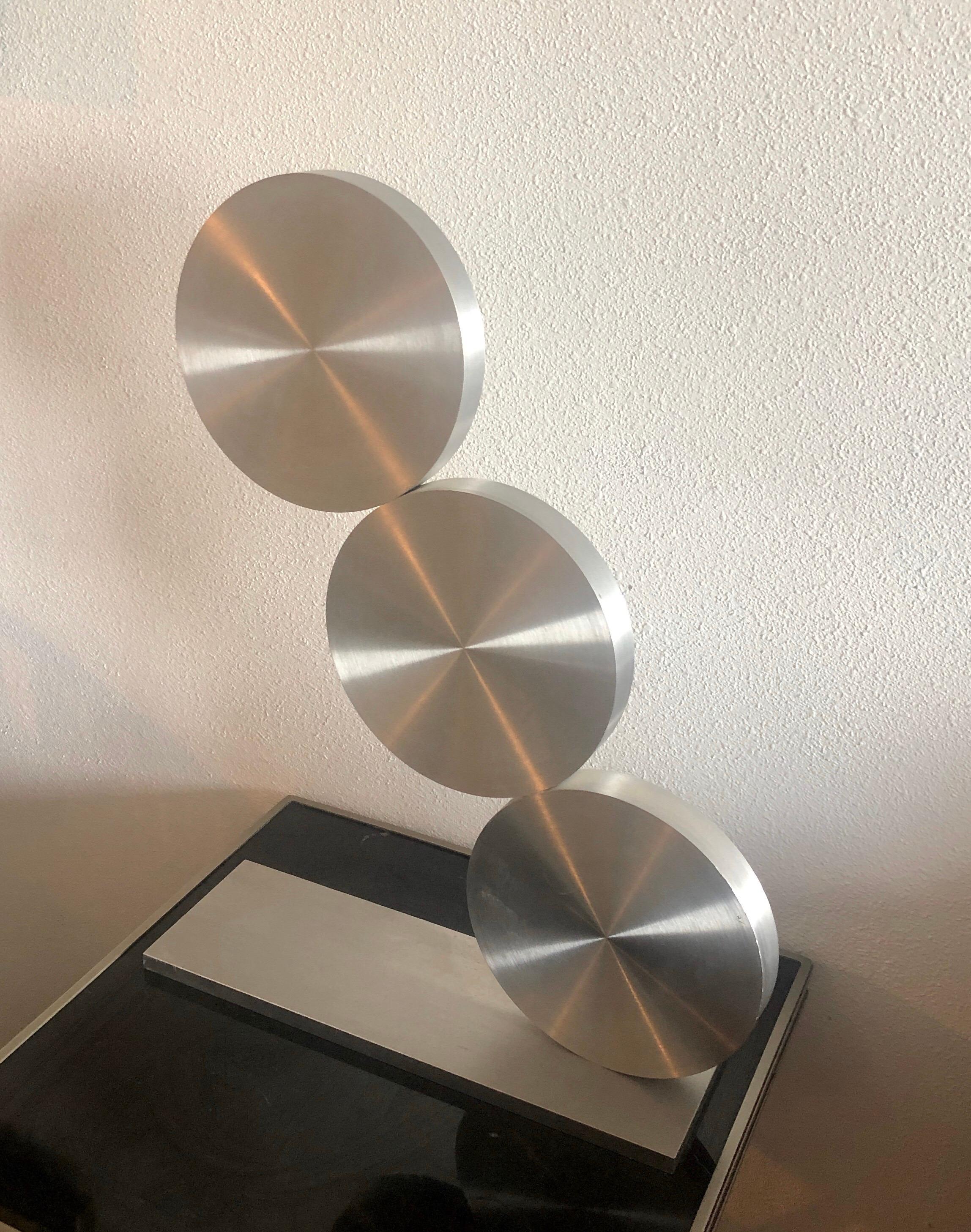 Gran escultura abstracta israelí de acero de los años 70 Menashe Kadishman Tel Aviv Uprise en venta 7