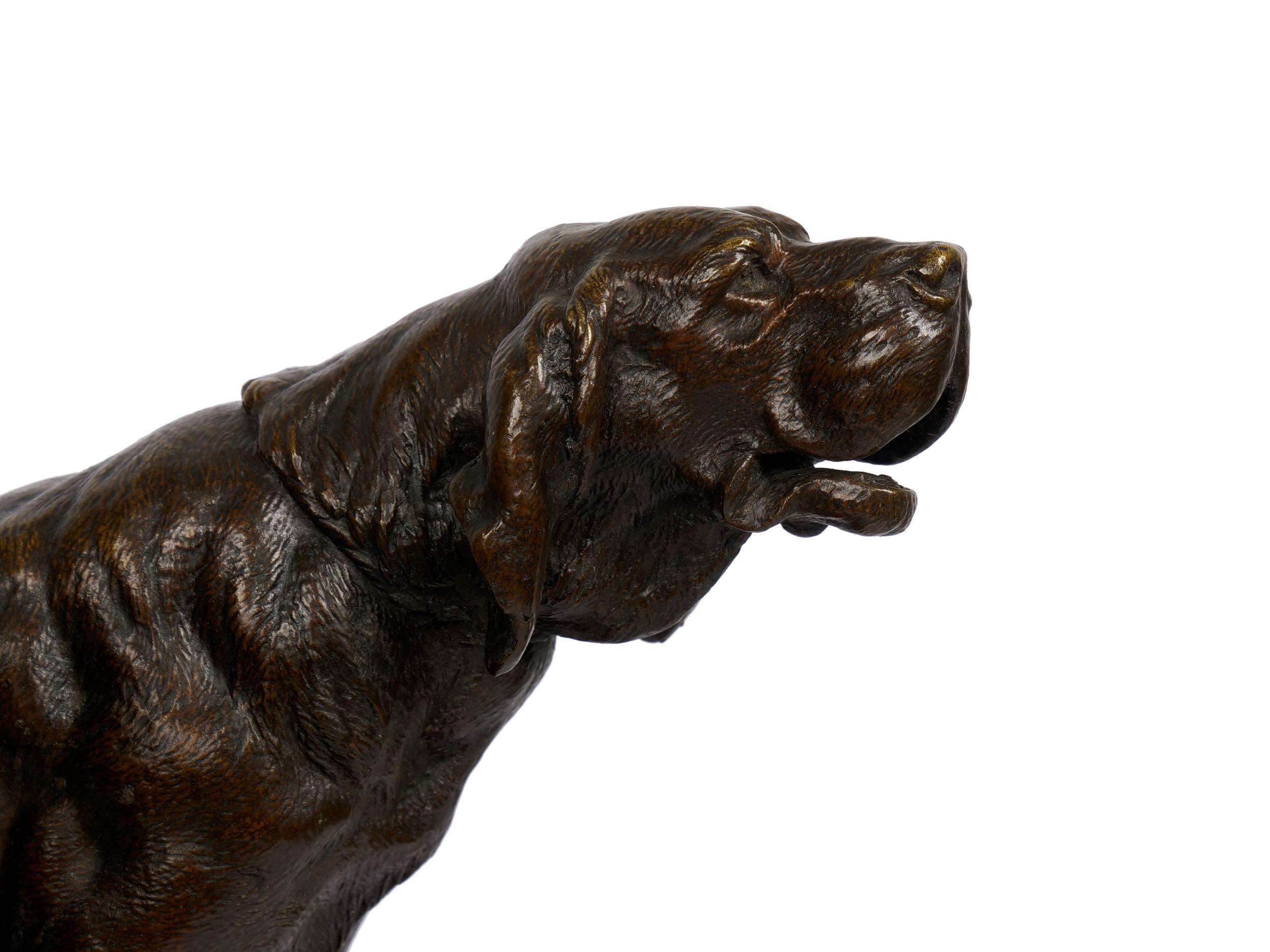 “Menelas & Grondeur” French Antique Bronze Sculpture of Hounds by Leon Bureau 2
