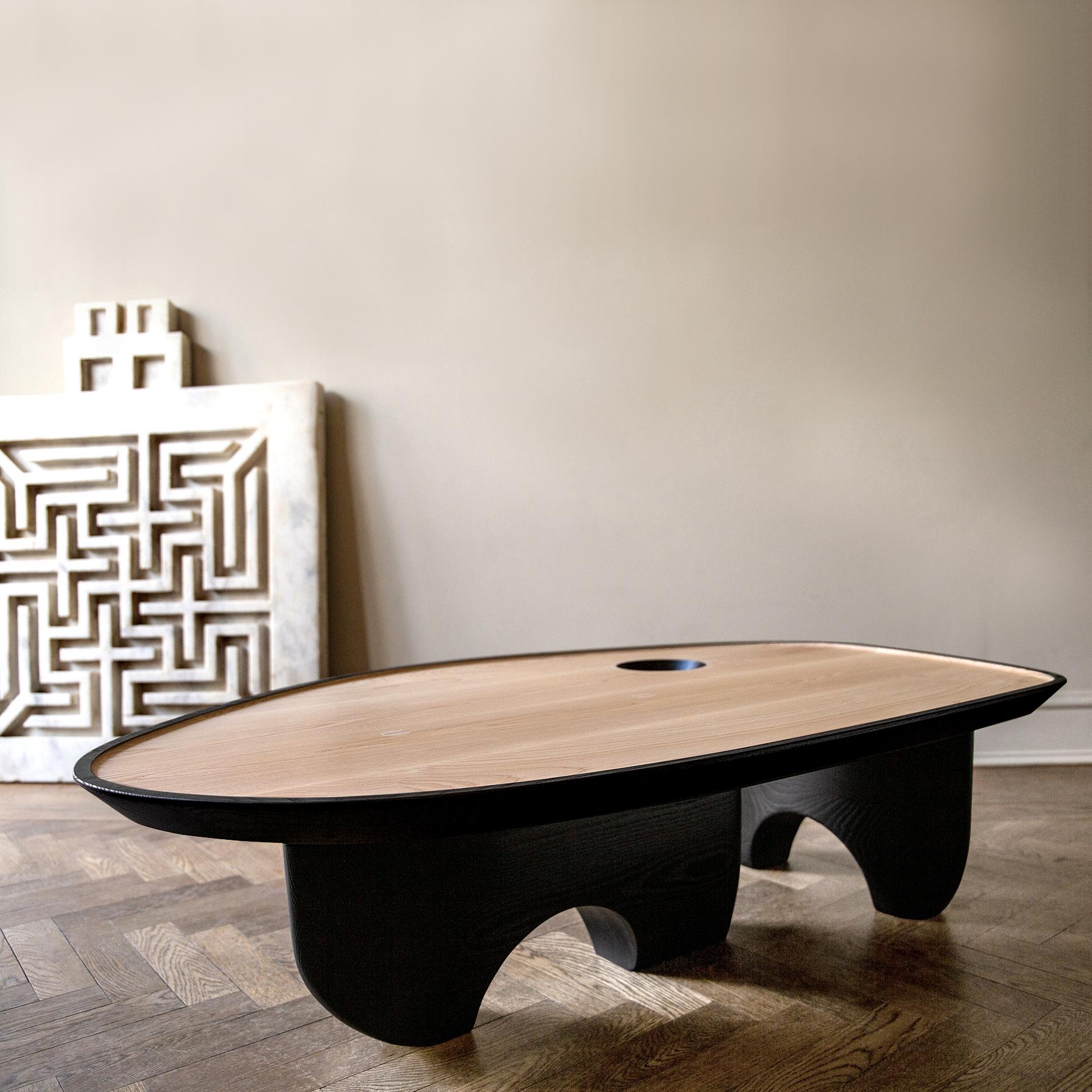 Menhir organic design Coffee Table, customisable design by Toad Gallery London For Sale 2