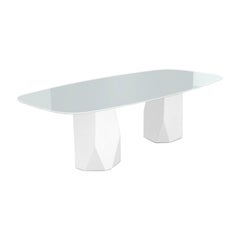 Table de salle à manger avec deux bases en métal Menhir avec plateau en verre blanc