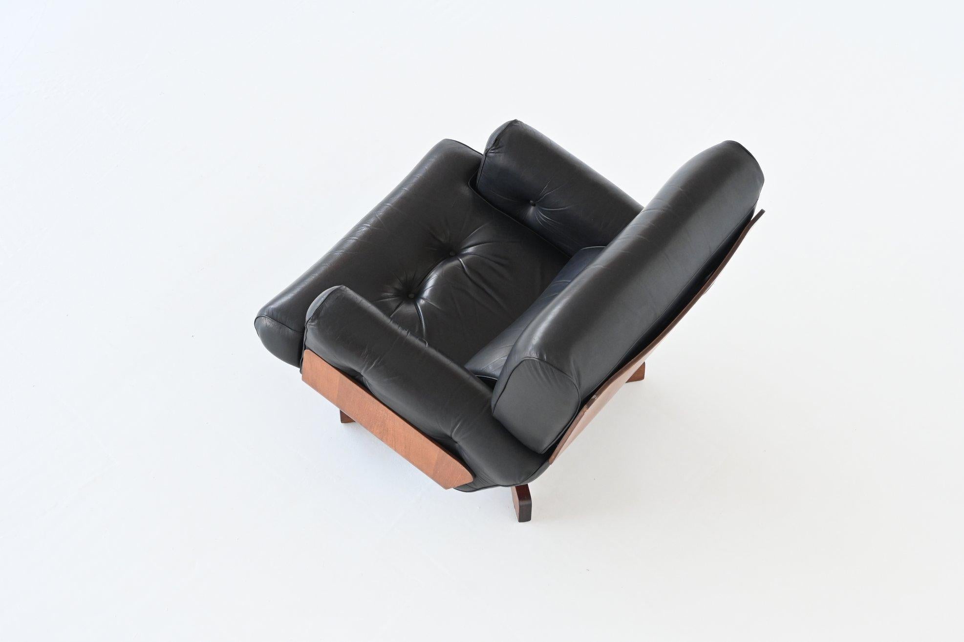 Menilio Taro Model 401 Rosewood Lounge Chair Cinova, Italy, 1964 5