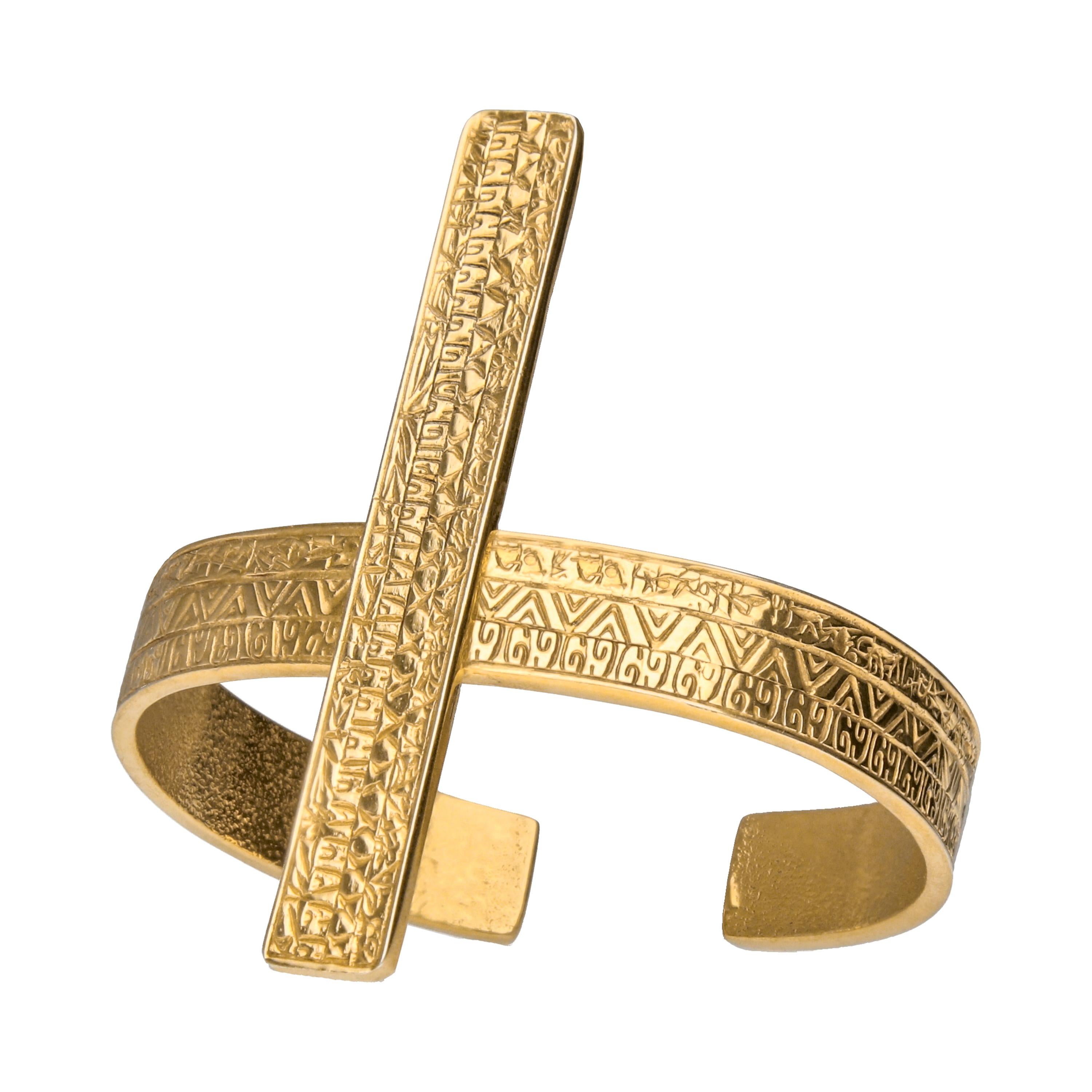 Contemporary Menkaura Bracelet in 14k Yellow Gold: Ancient Symbolic Elegance For Sale