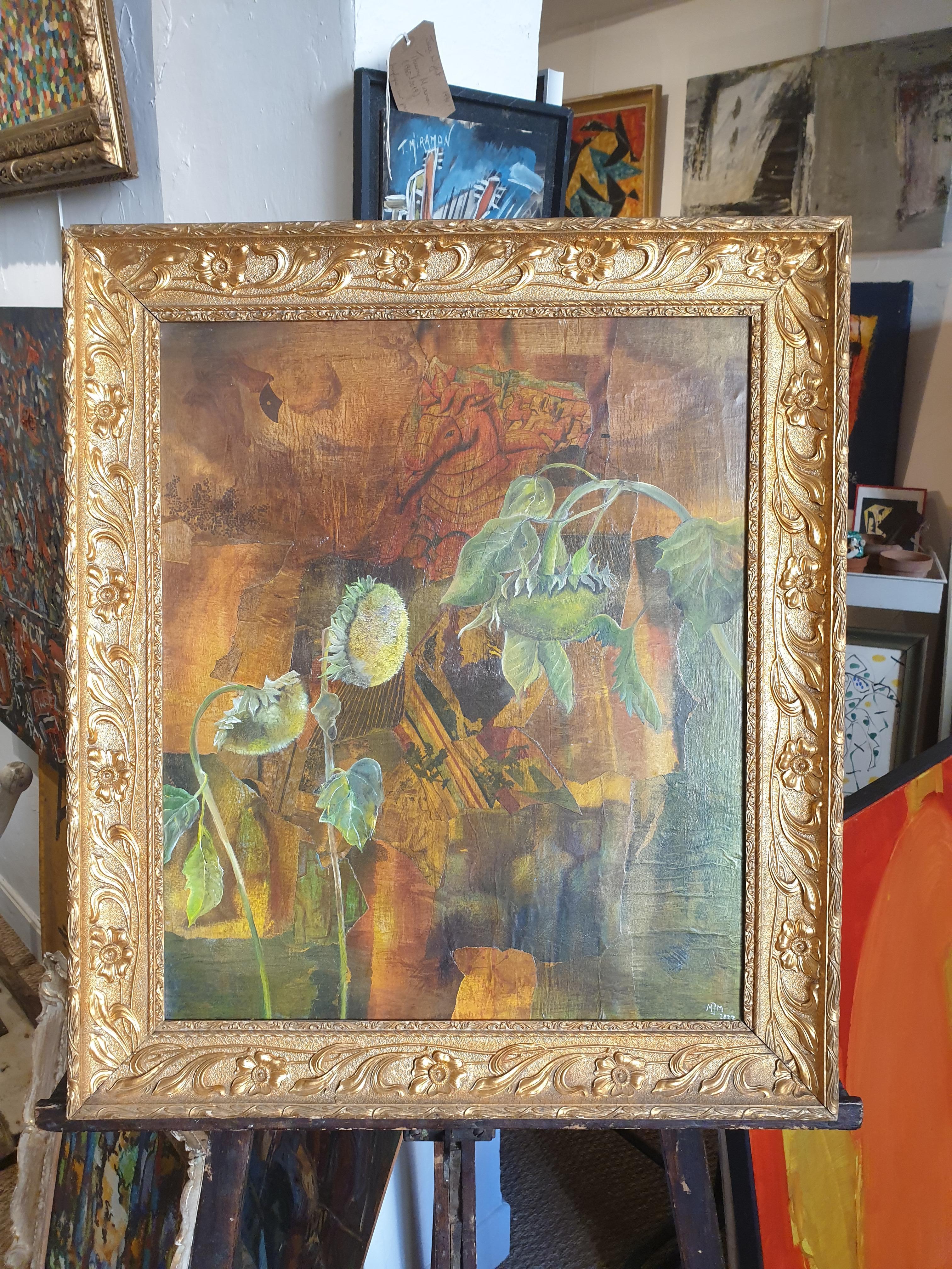 Sunflowers. Contemporary Botanical  Découpage, Oil and Mixed-media on Board. For Sale 10