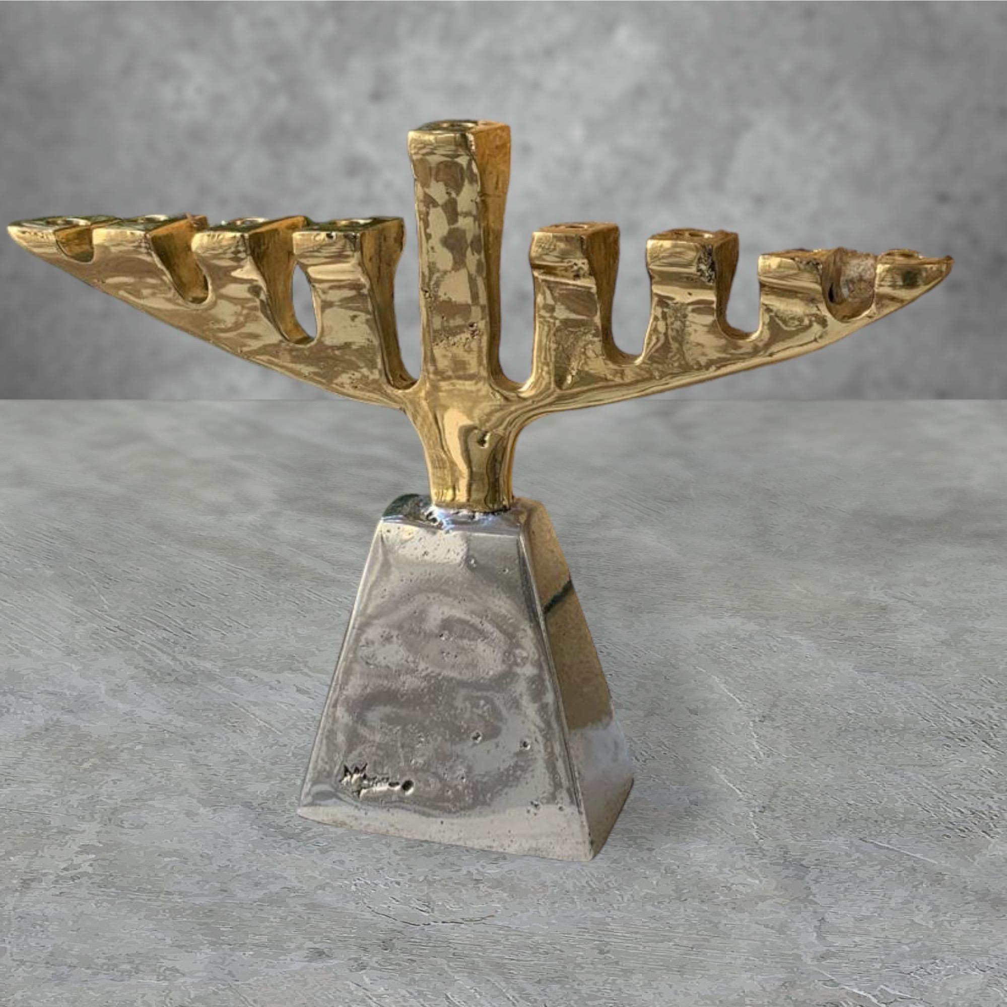 Menorah G046 two Coloured Gold Silver Handmade in Spain Tabletop Candlestick In New Condition For Sale In Benahavis, AN