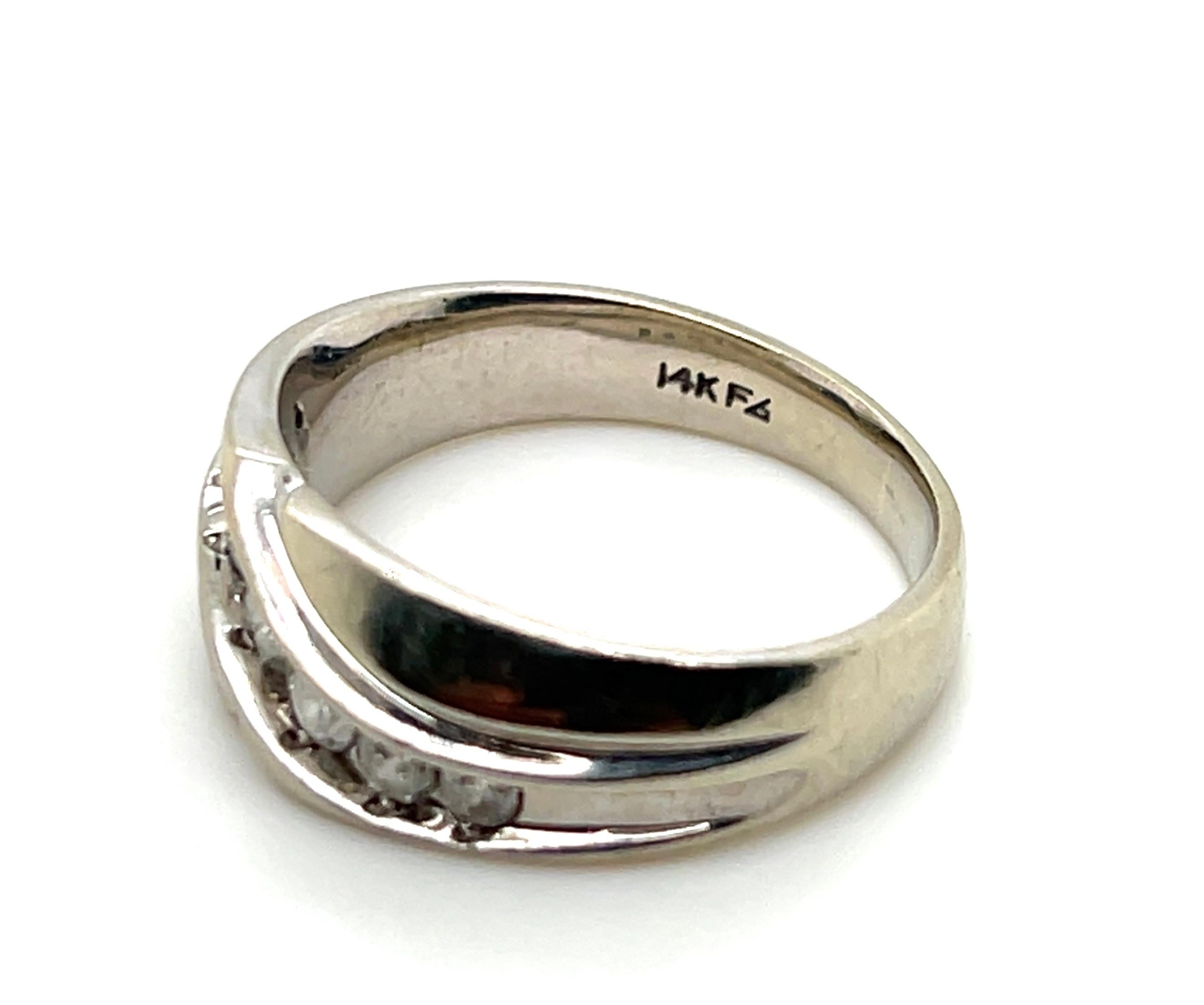 Herren 0,51 tcw Diamant und 14k Weißgold Zeitgenössische Channel Set Hochzeit Band im Angebot 5