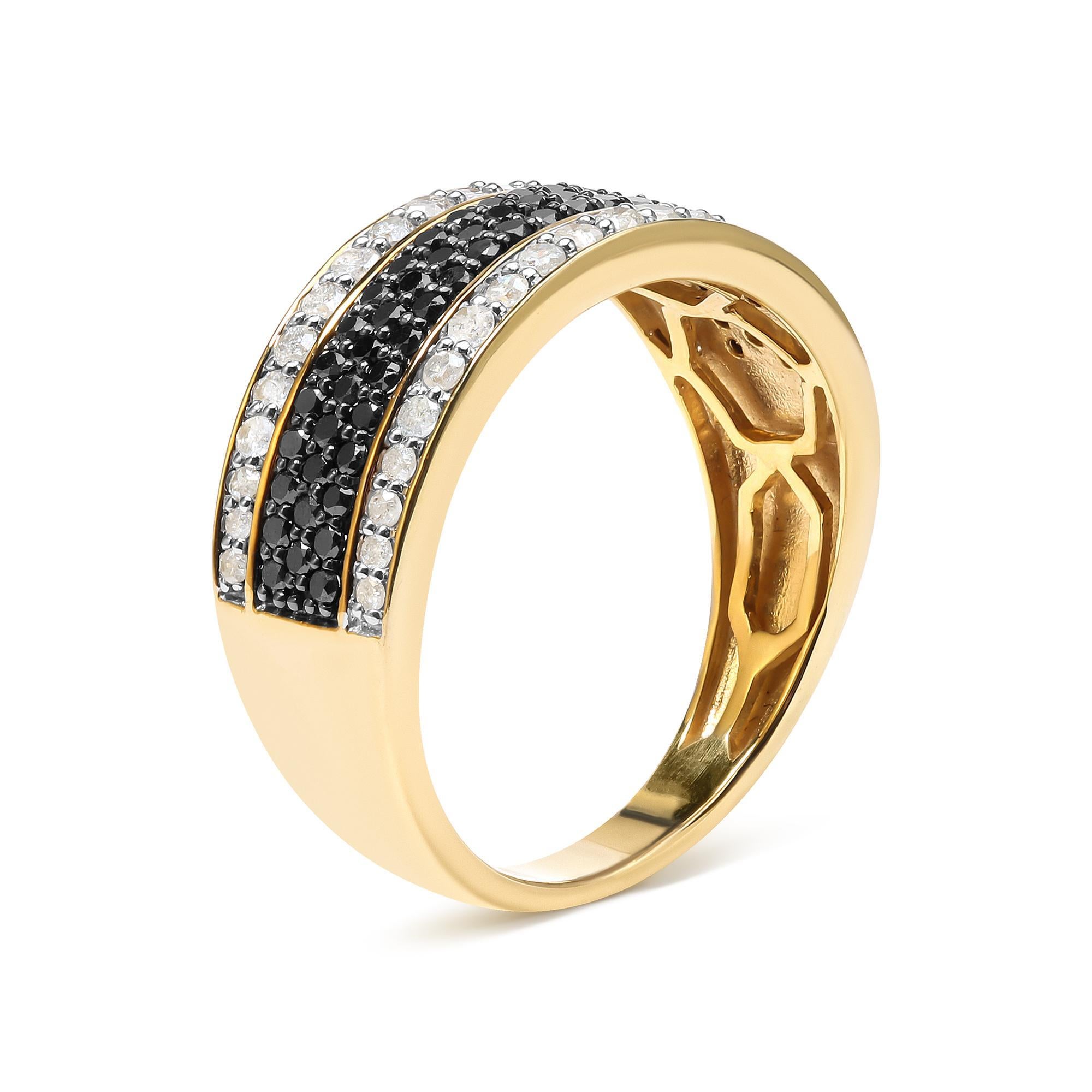 Modern Men's 10K Yellow Gold 1 1/4 Cttw White and Black Diamond Cluster Ring For Sale