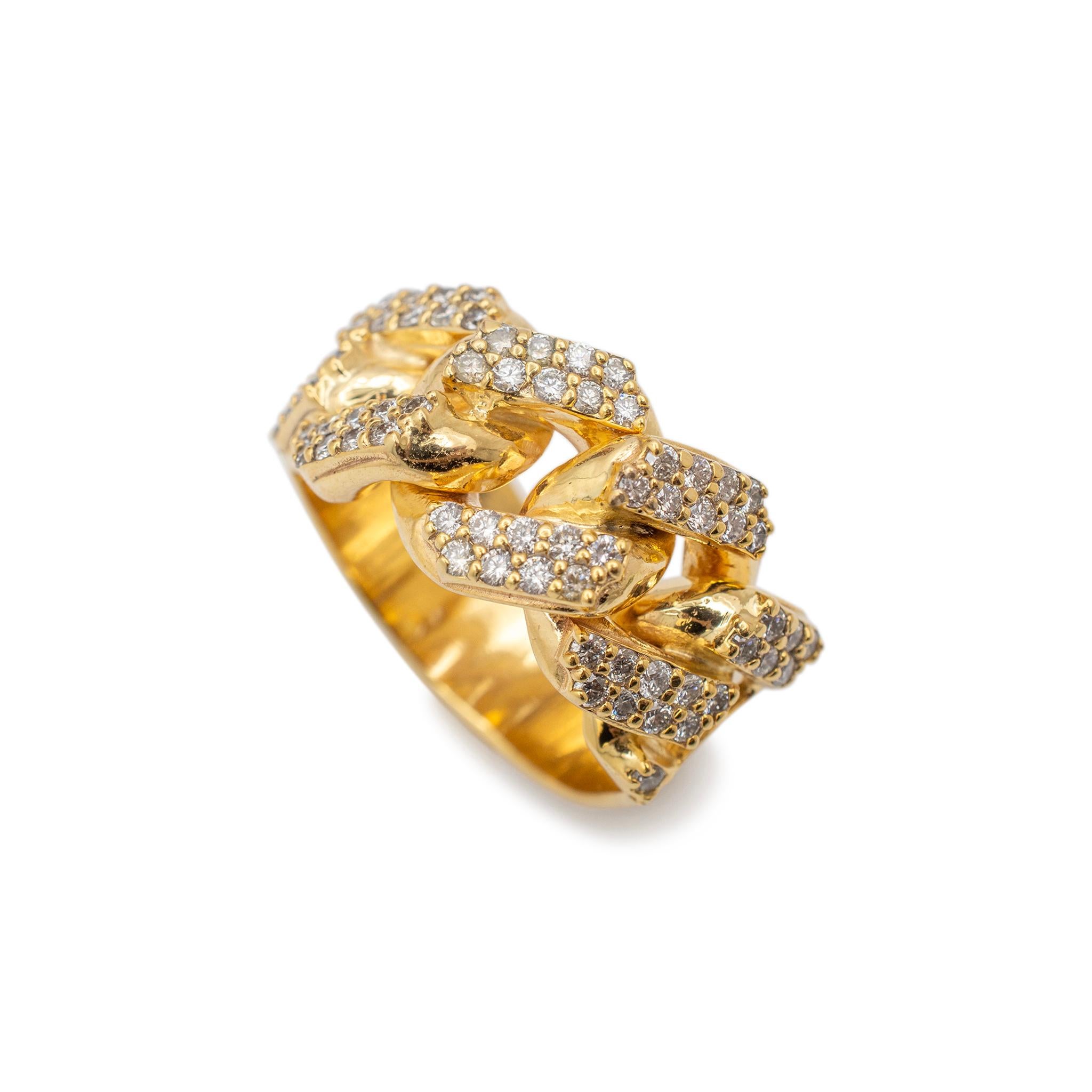 Geschlecht: Männer

Metall Typ: 10K Gelbgold

Größe: 9.5

Breite: 13,35 mm

Gewicht: 17,81 Gramm

Diamant-Cocktailring aus 10 Karat Gelbgold mit komfortabler Passform. Das Metall wurde getestet und es wurde festgestellt, dass es sich um 10 Karat