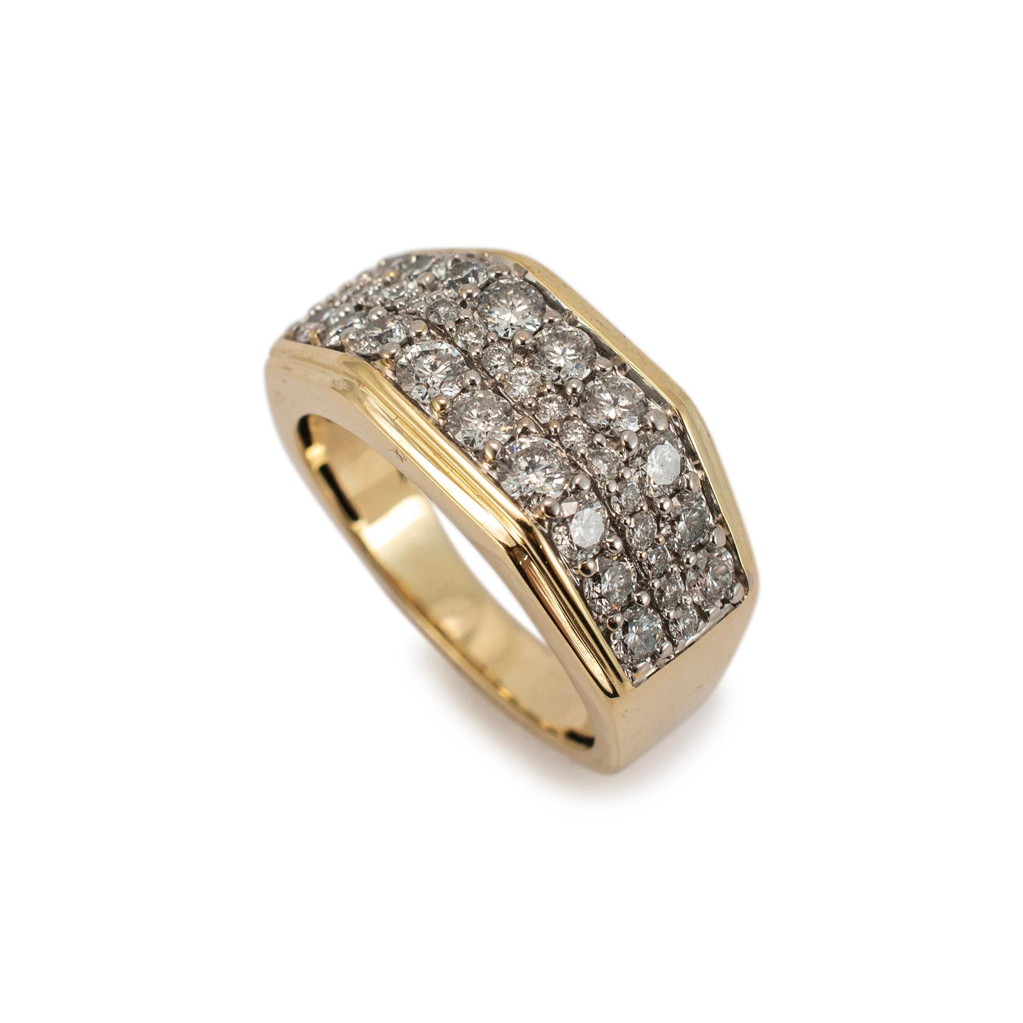 Gender: Men

Metal Type: 10k Yellow Gold

Ring Size: 10.5

Width: 11.60 mm Tapering to 3.65 mm

Weight: 7.54 grams

One men's 10K yellow gold three-row diamond cluster band with a tapered comfort-fit shank. The metal was tested and determined to be