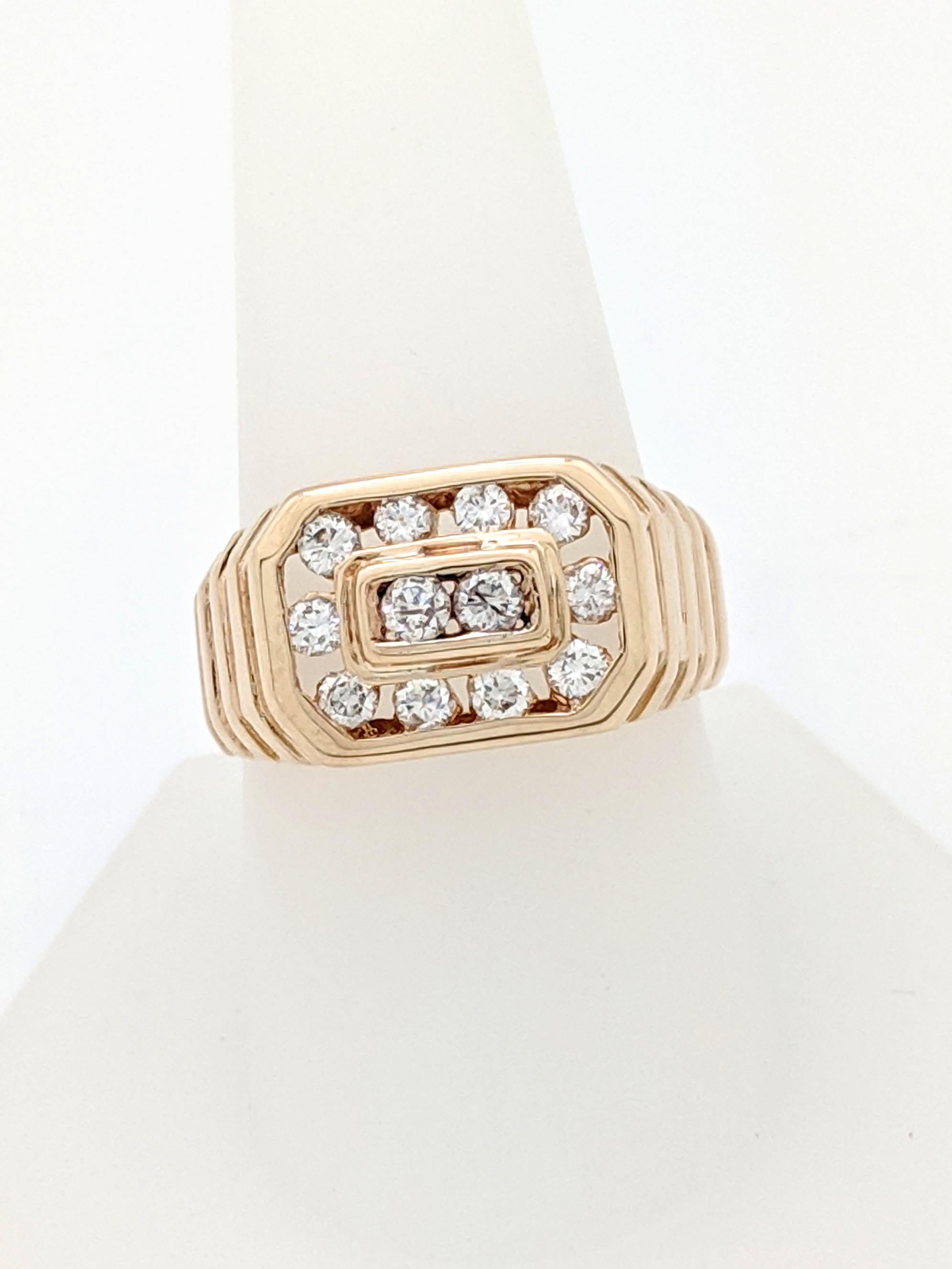 Men's 14k Yellow Gold 1tcw Diamond Ring

You are viewing a Beautiful Men's Diamond Ring.

This ring is crafted from 14k yellow gold and weighs 9.7 grams. Its currently a size 9.75 and can be sized if needed. It features (12) natural round brilliant