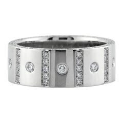 Men
s 1.40ct Round Brilliant Cut Diamond Wedding Band in Platinum 8mm