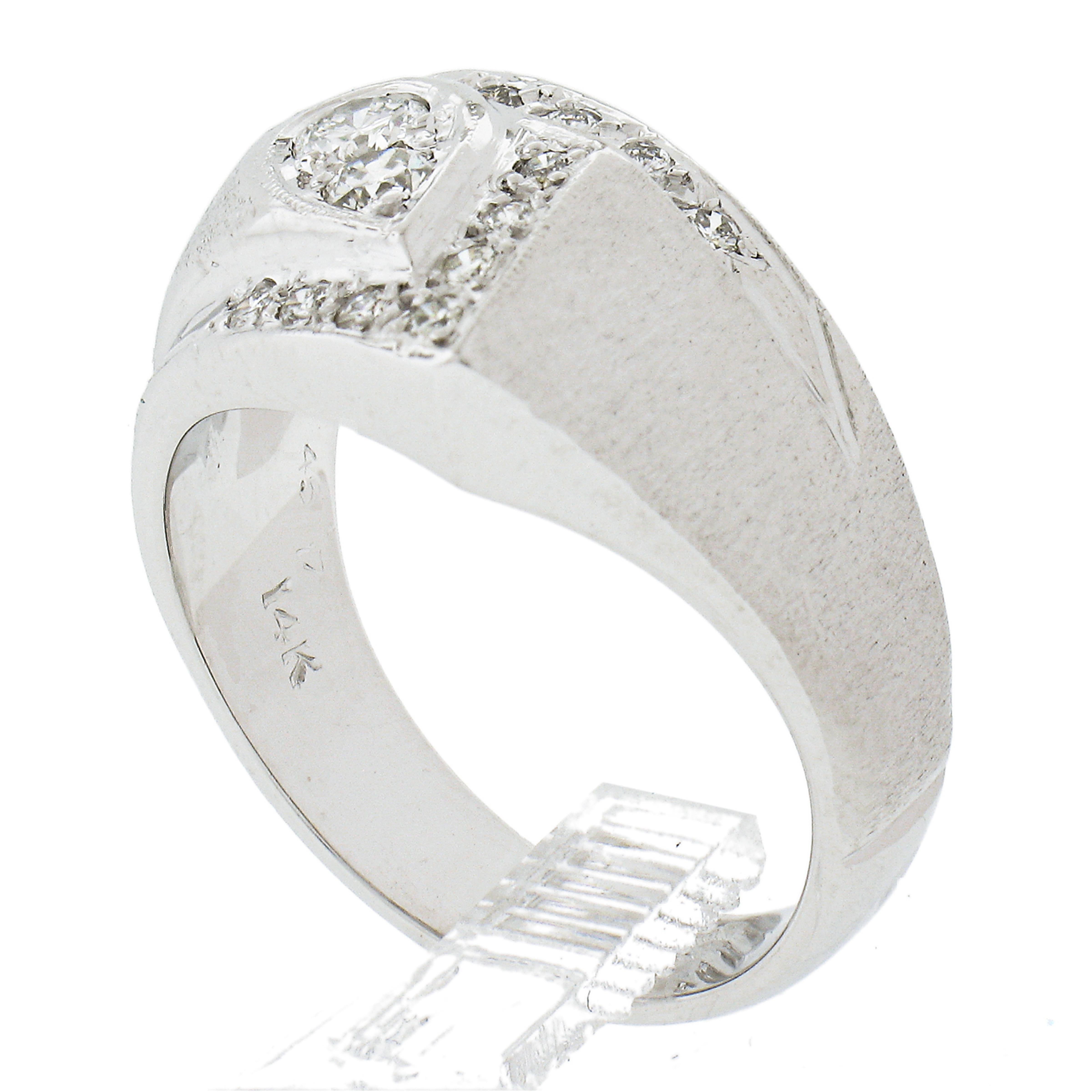 Men's 14k White Gold .33ctw Diamond Satin & Polished Chevron Pinky Band Ring For Sale 2