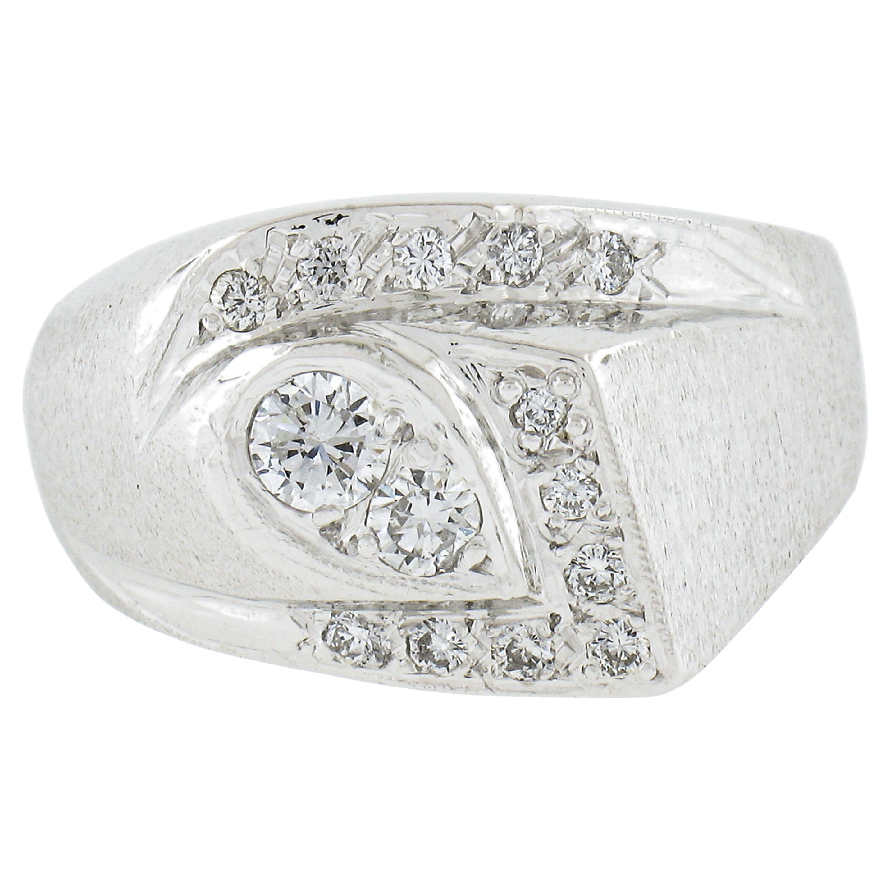 Men's 14k White Gold .33ctw Diamond Satin & Polished Chevron Pinky Band Ring For Sale