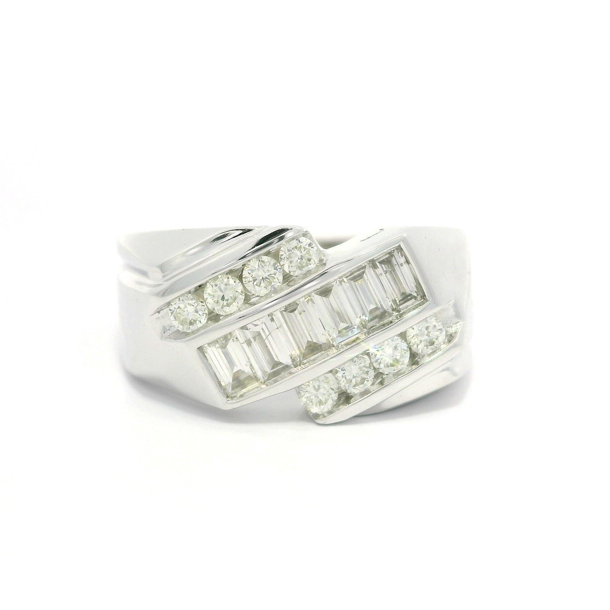 Herren 14k Weißgold Diagonal Channel Set Baguette 1,07 Karat Diamant Breiter Bandring im Angebot 9