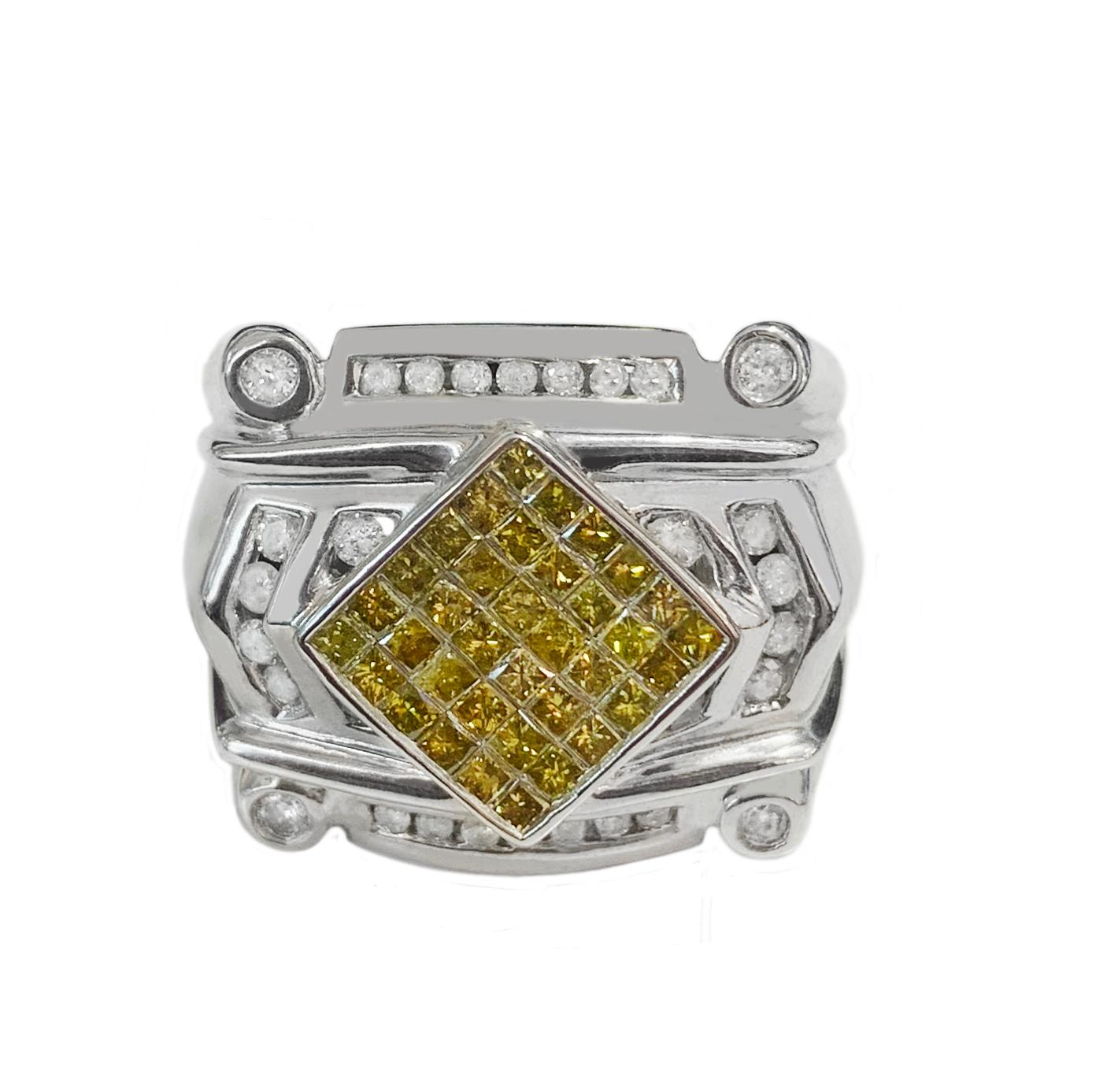 -Custom made

-14k White gold

-Ring size: 10

-Weight: 16gr

-Ornament dimension: 0.8x0.9”

-Diamonds: 2.00ct, SI clarity, G color
