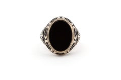 Mens 14k Yellow Gold & Onyx Signet Ring