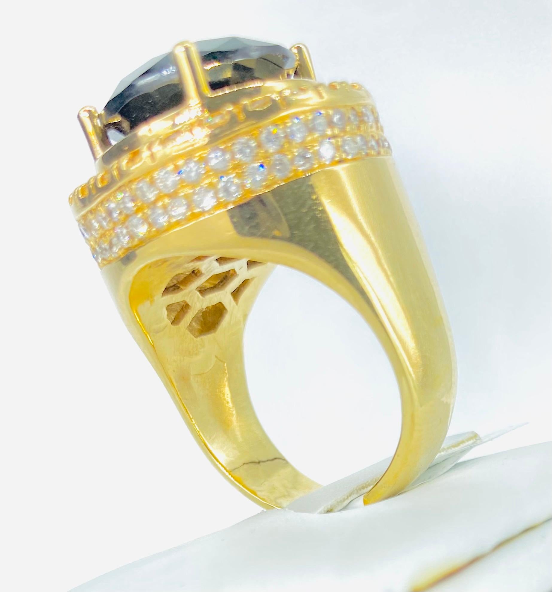 Bague homme 16.25mm Onyx noir 4.00 Carat Diamants BIG Statement Ring Excellent état - En vente à Miami, FL