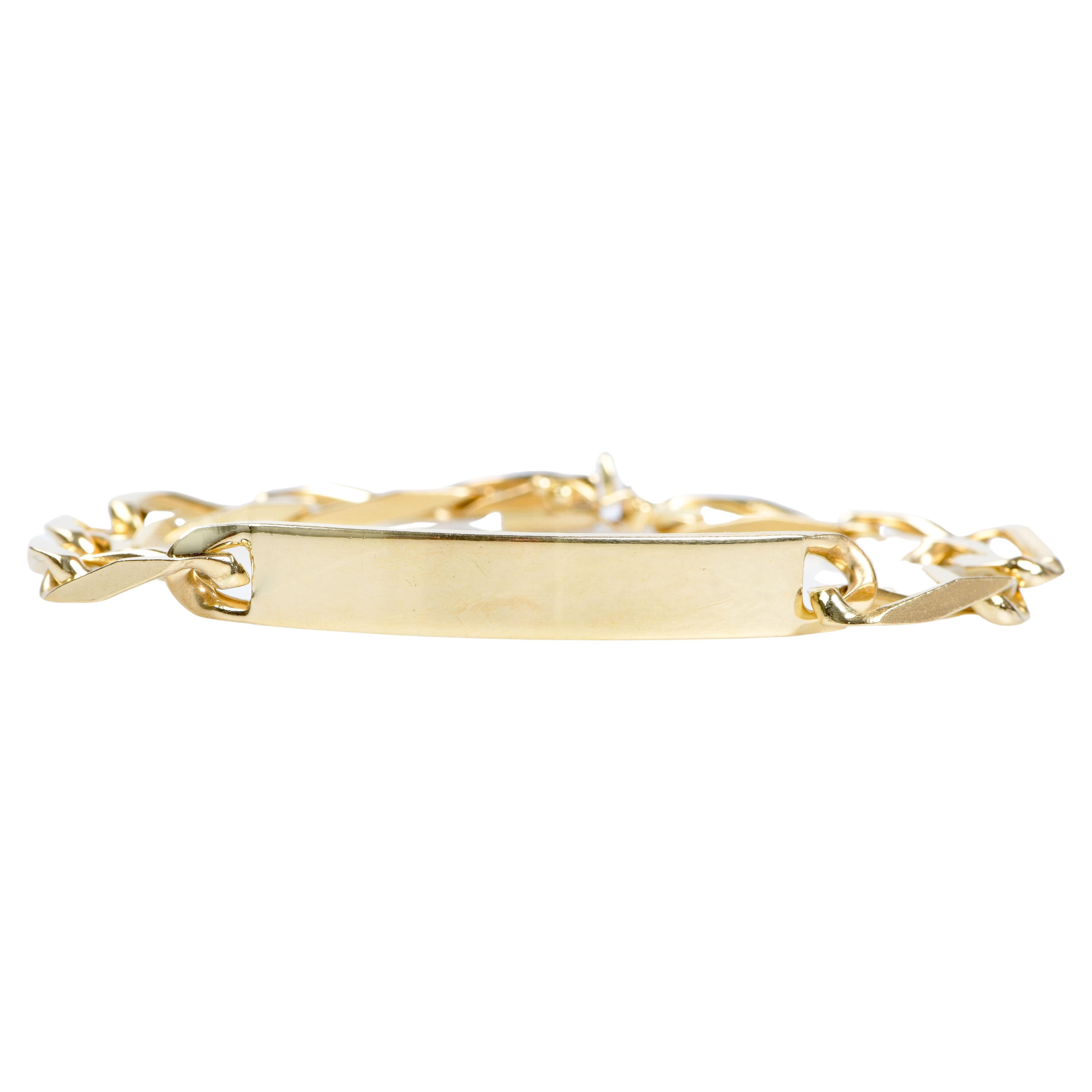 Men’s 18 carat yellow gold bracelet in chain link mesh For Sale