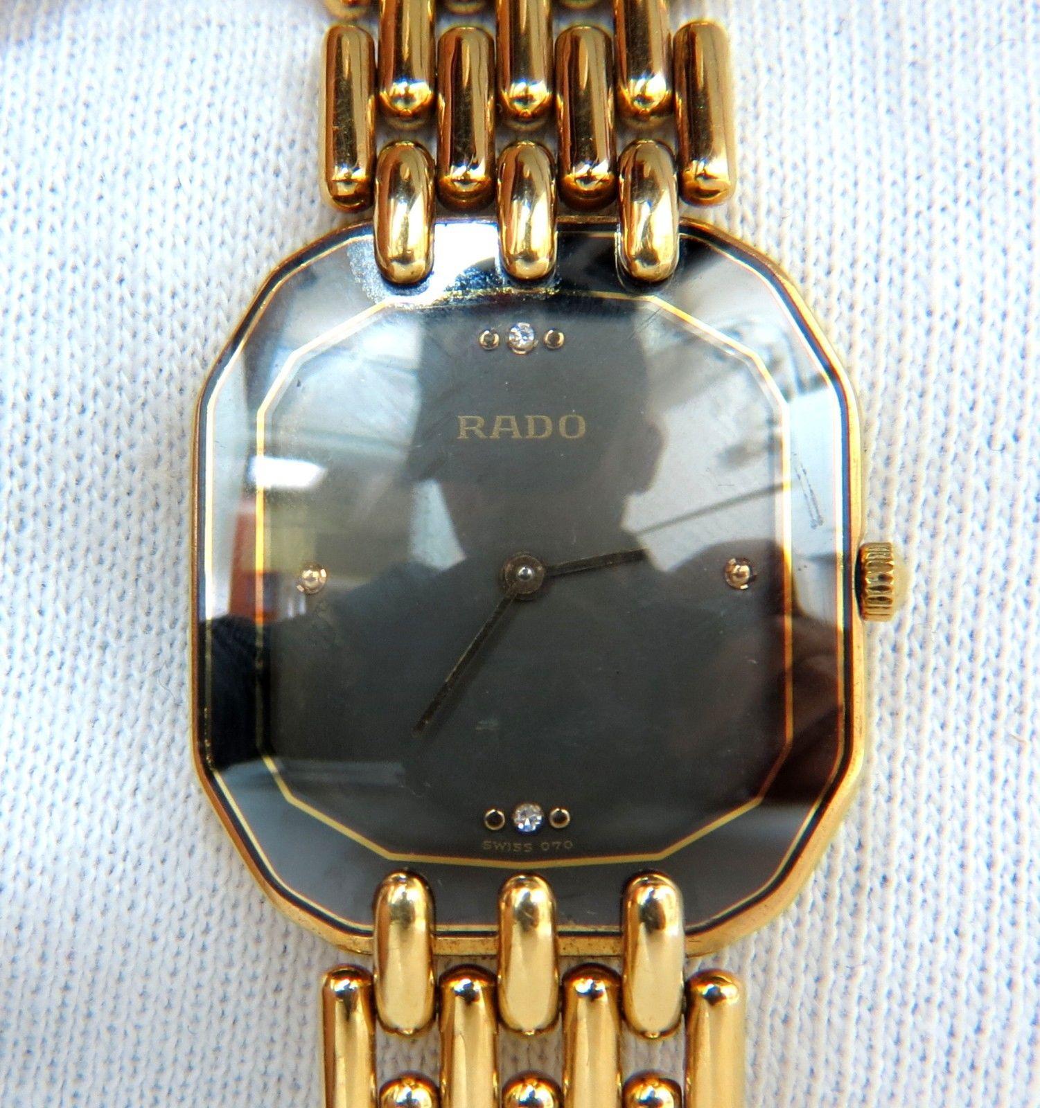 Men’s 18 Karat Rado Watch 92 Grams Tested and Working Order In Good Condition For Sale In New York, NY