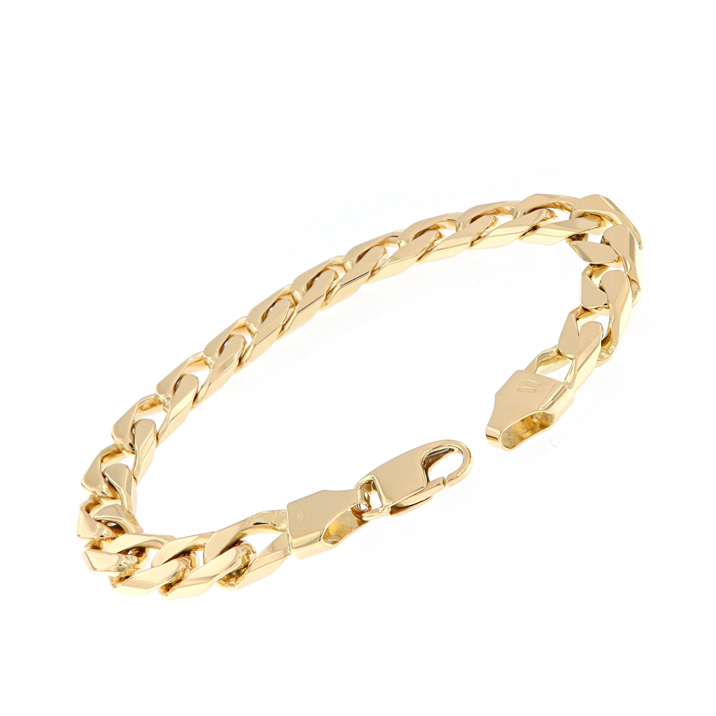Crafted in classic and luxurious 18k yellow gold, featuring a lobster clasp that assures the wearer a safe and secure fit at all times. This estate piece is in excellent condition. Width is 8.5 millemeters. Length is 12.5 inches. Weighs 48.7 grams.
