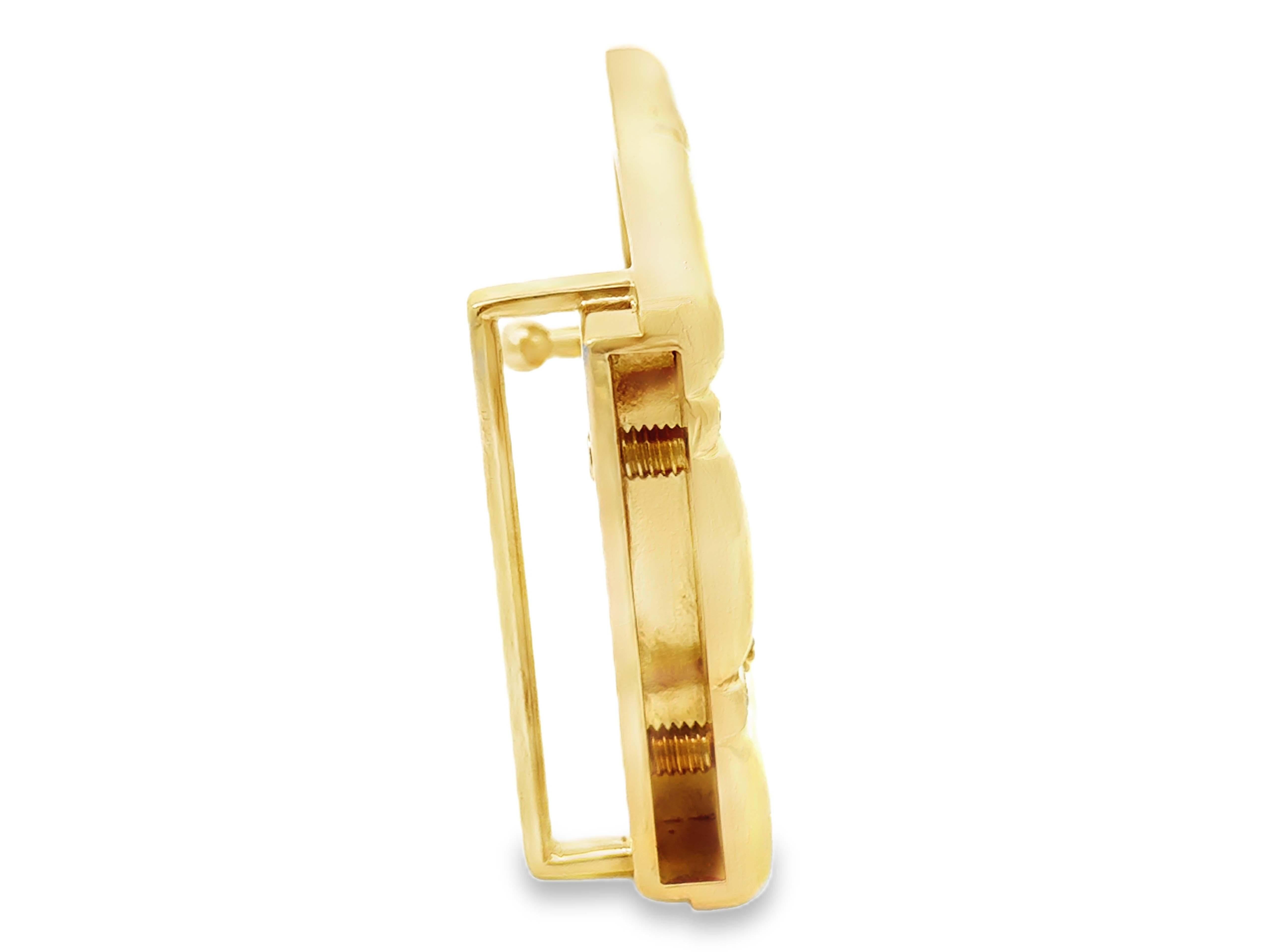 Mens 18k Solid Yellow Gold and 2.5 Carat Diamond Belt Buckle In Excellent Condition For Sale In Honolulu, HI