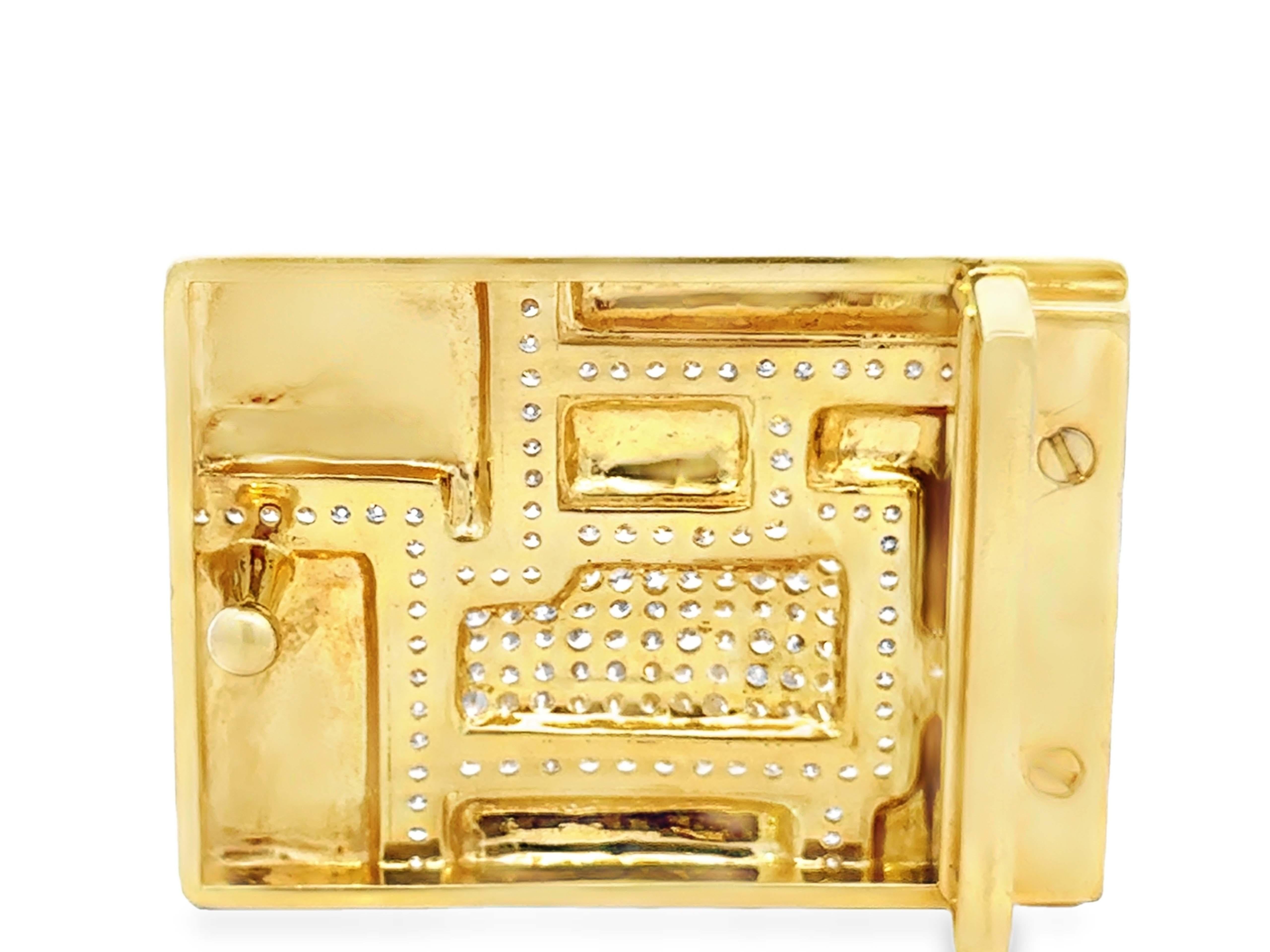 Mens 18k Solid Yellow Gold and 2.5 Carat Diamond Belt Buckle For Sale 1