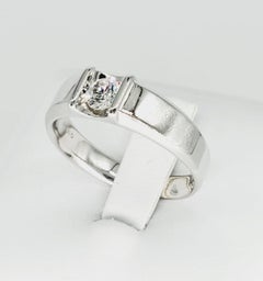 Men’s 18 Karat White Gold 0.45 Carat Diamond Center Ring