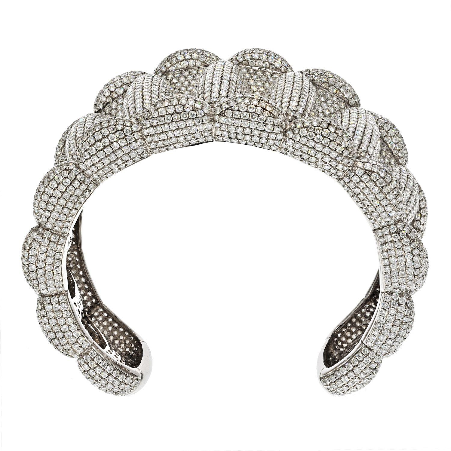 Modern 18K White Gold 85 Carats Diamond Pave Cuff Bracelet For Sale
