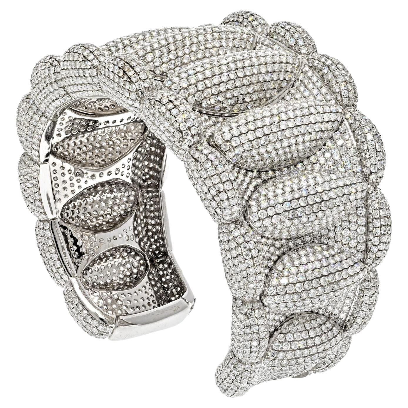 18K White Gold 85 Carats Diamond Pave Cuff Bracelet For Sale