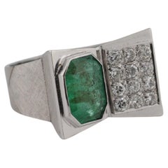 Men's 18k White Gold Ring with 5ct Colombian Emerald & 12 Diamonds