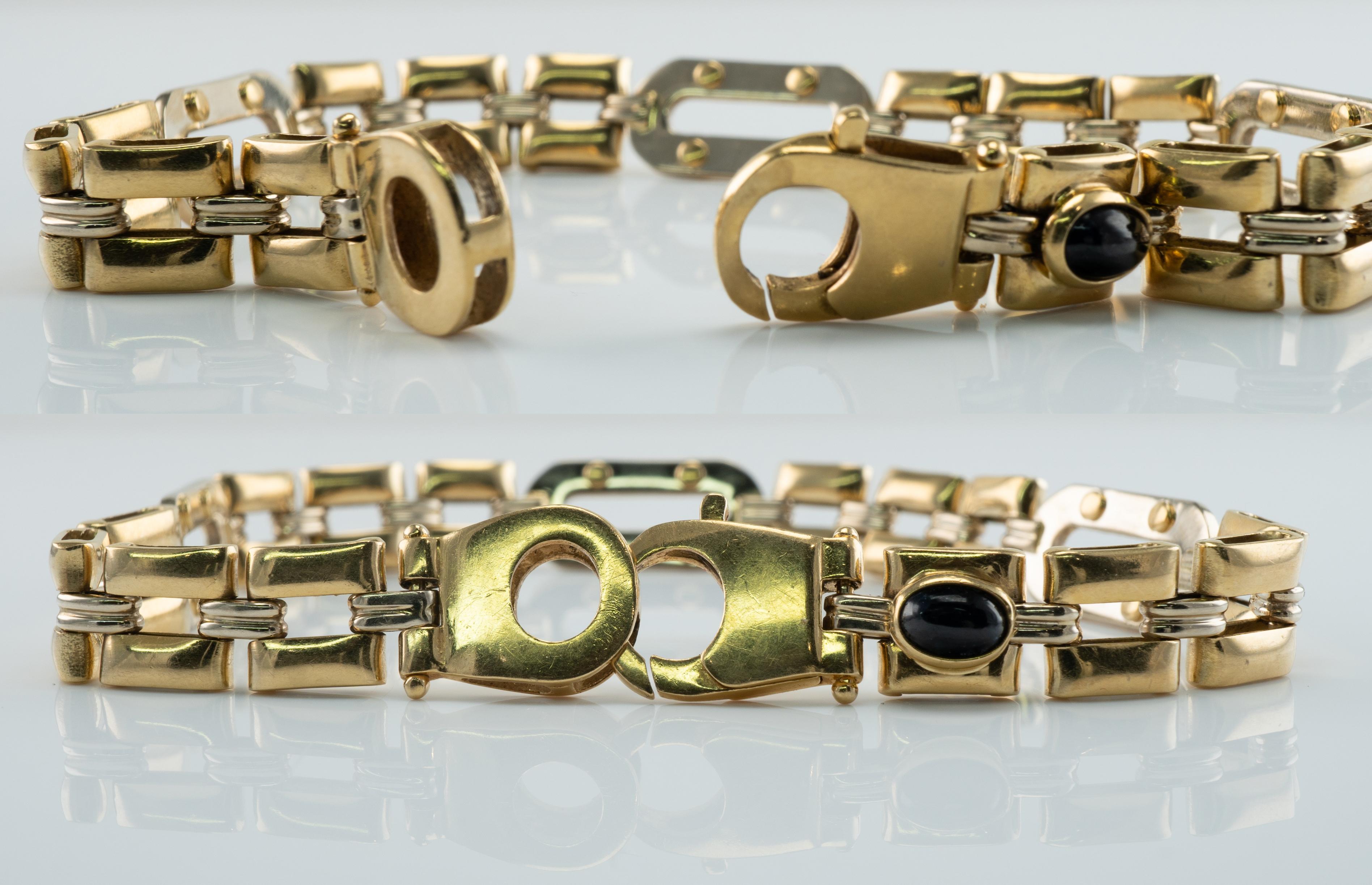 Esta pulsera para hombre está fabricada en oro amarillo y blanco macizo de 18 quilates.
La pulsera tiene un cierre resistente y cómodo.
El cabujón negro engastado en bisel mide 6 x 4 mm.
La pulsera mide 8,25 pulgadas de largo  x 9 mm de ancho.
El