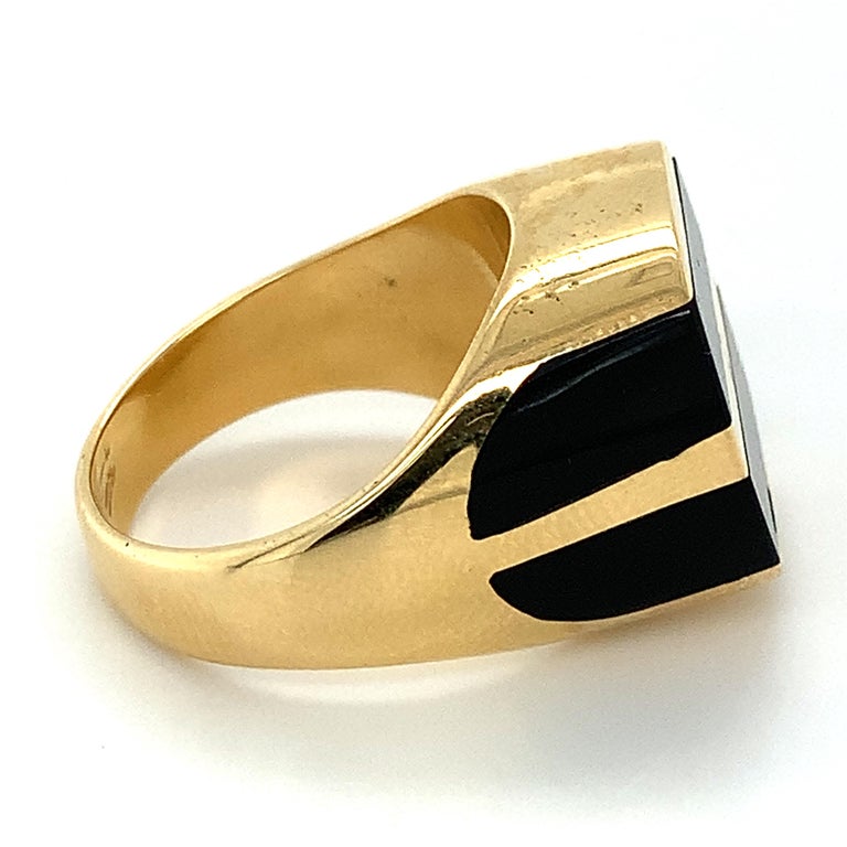 Radiant Cut Men's 18k Yellow Gold Black Onyx Two Row Inlay Signet Ring For Sale