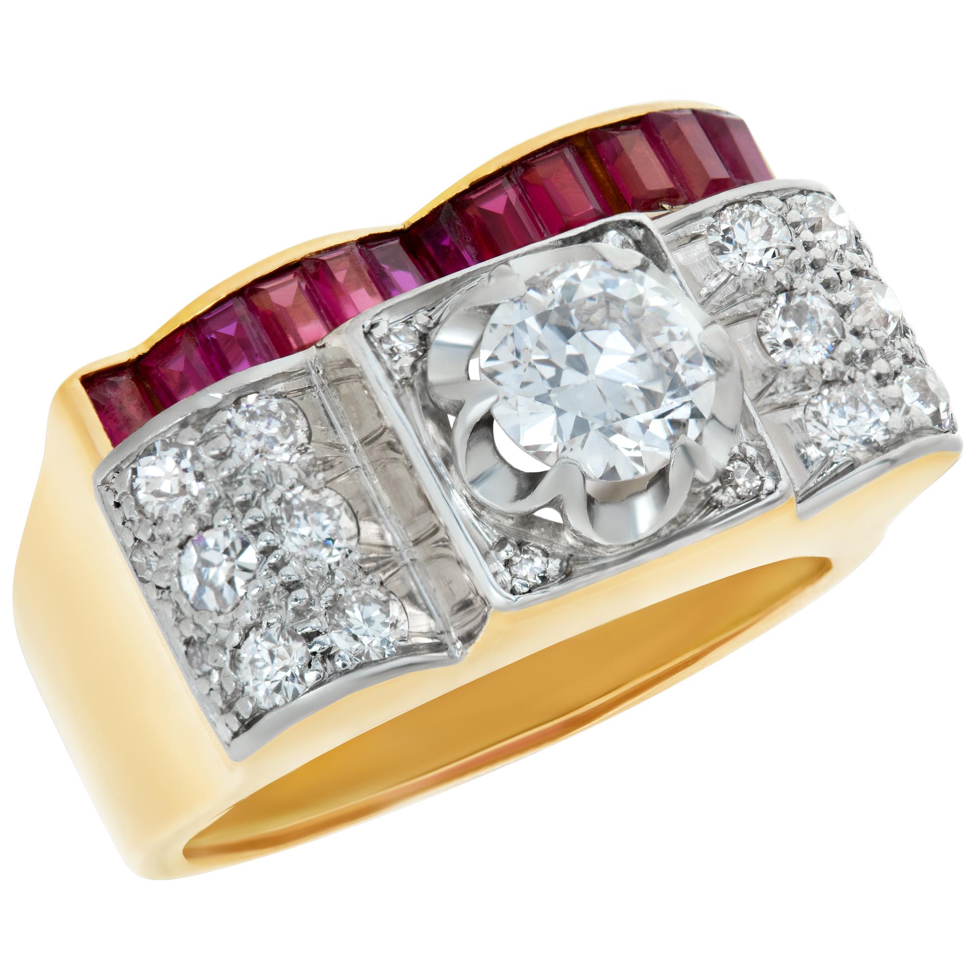 Mens 18k Yellow Gold Diamond Ring with Rubies In Excellent Condition For Sale In Surfside, FL