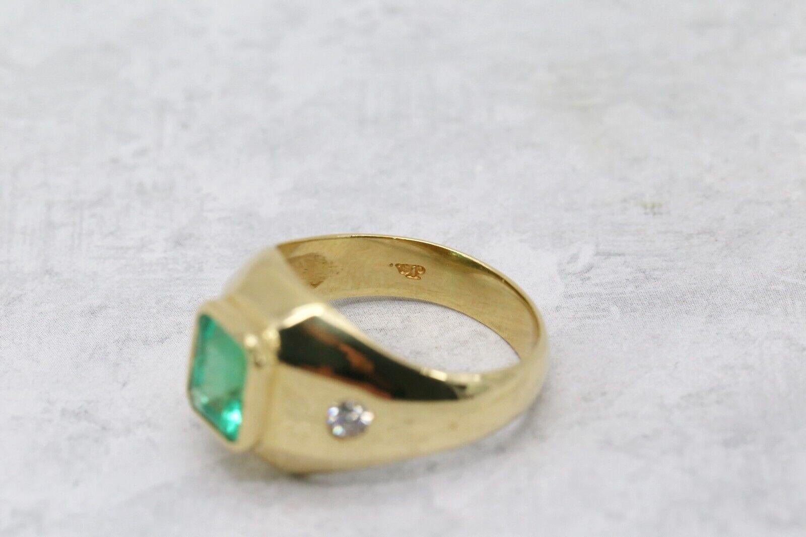 Bague pour homme en or jaune 18 carats, émeraude et diamant, taille 10 - 9.7g en vente 1