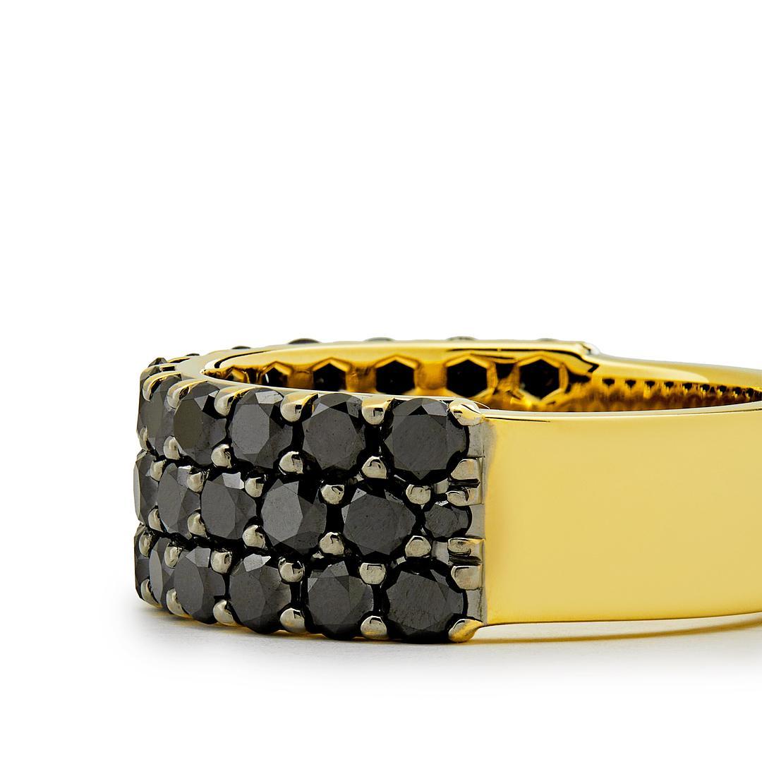 Mens 18k Yellow Gold Ring with Black Diamonds Contemporáneo en venta