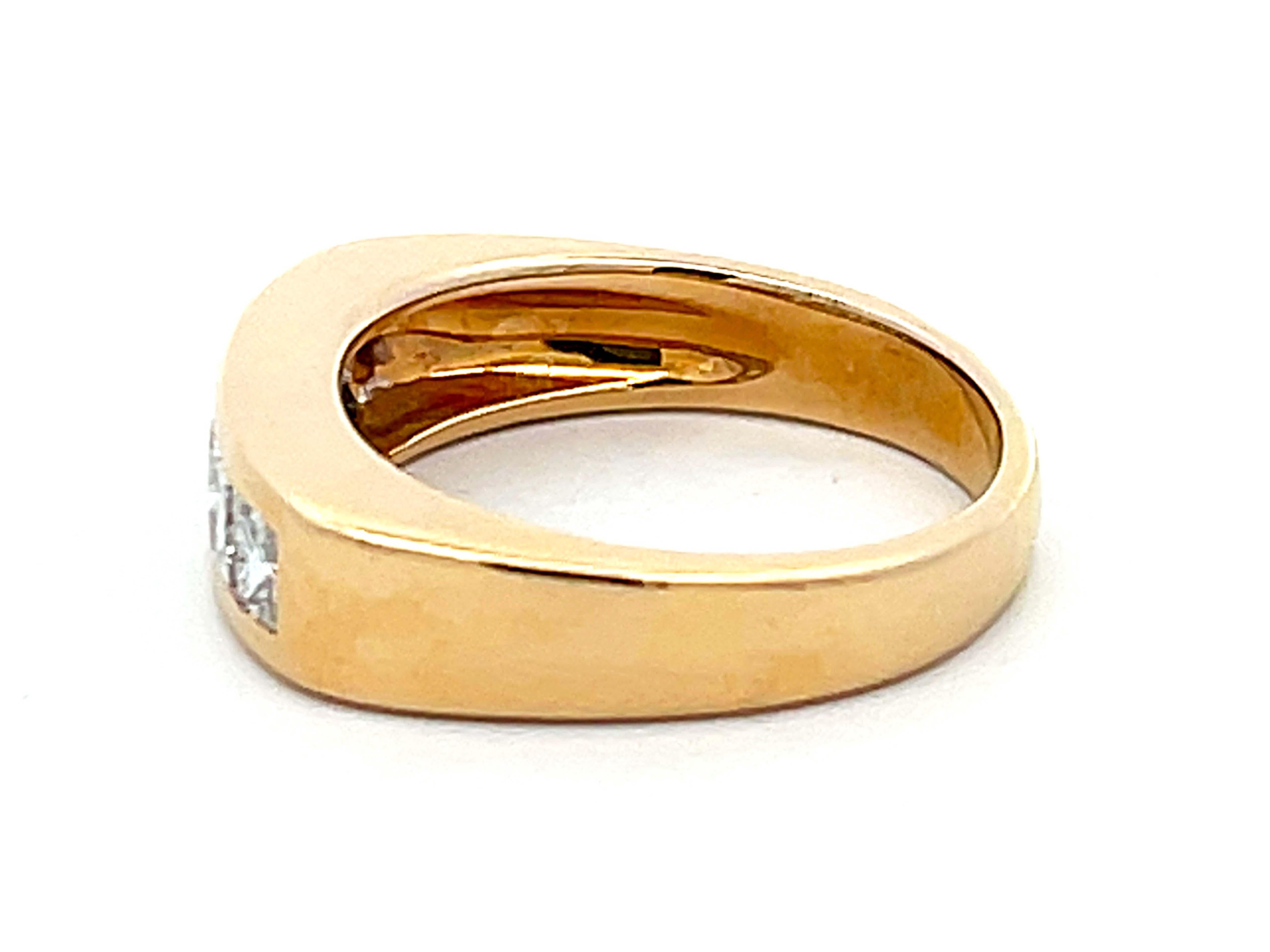 Mens 2 Carat 5 Princess Cut Diamond Band Ring in 14k Yellow Gold In Excellent Condition For Sale In Honolulu, HI