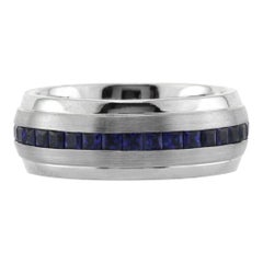 Men
s 2.10ct Sapphire Wedding Band in Platinum