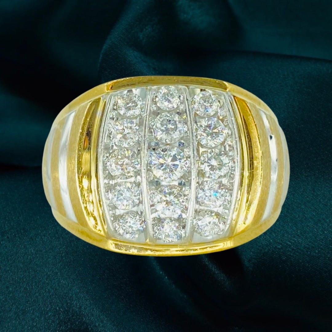 Round Cut Men’s 3.00 Carat Round Diamonds Two-Tone Tiger Stripe Design Ring For Sale