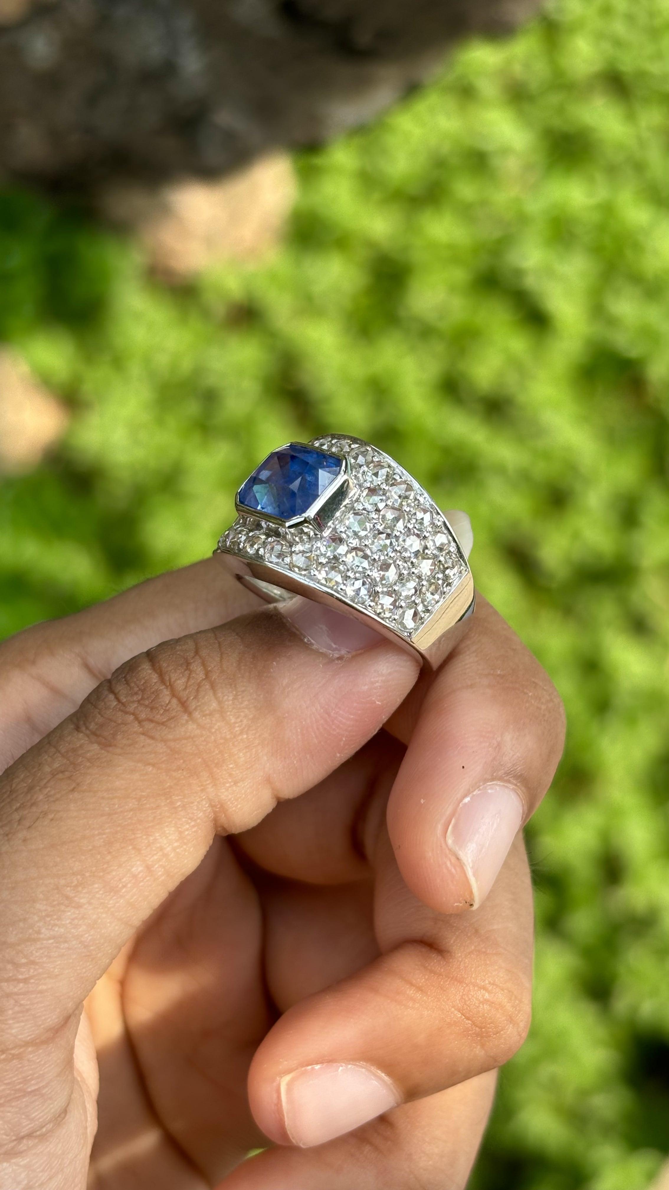 Men's 3.56 Carat Ceylon Sapphire Ring with Rose Cut Diamonds in 14k White Gold  For Sale 8