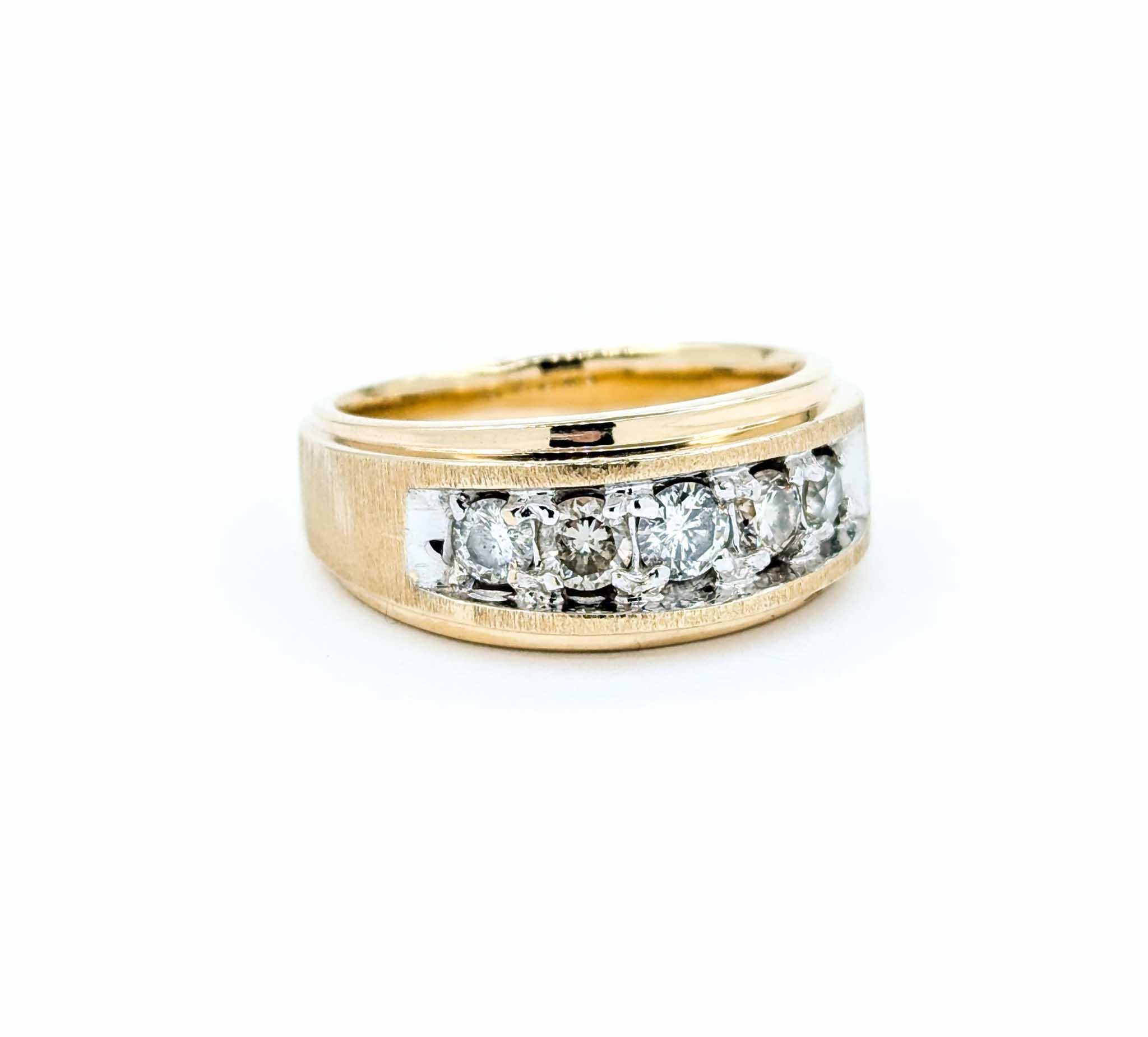 Anello di fidanzamento con 5 pietre e diamanti da uomo In condizioni ottime in vendita a Bloomington, MN