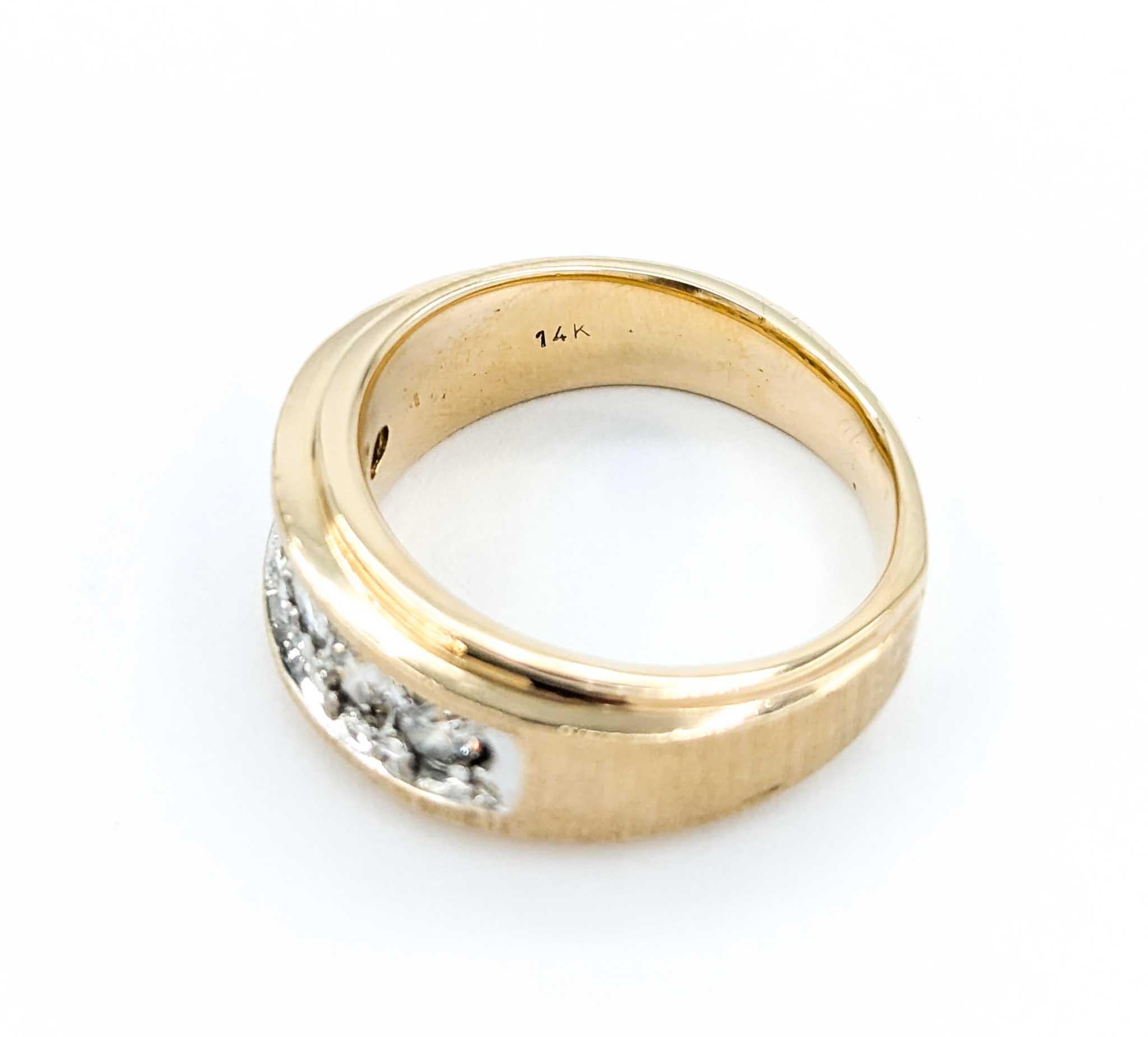 Anello di fidanzamento con 5 pietre e diamanti da uomo in vendita 2