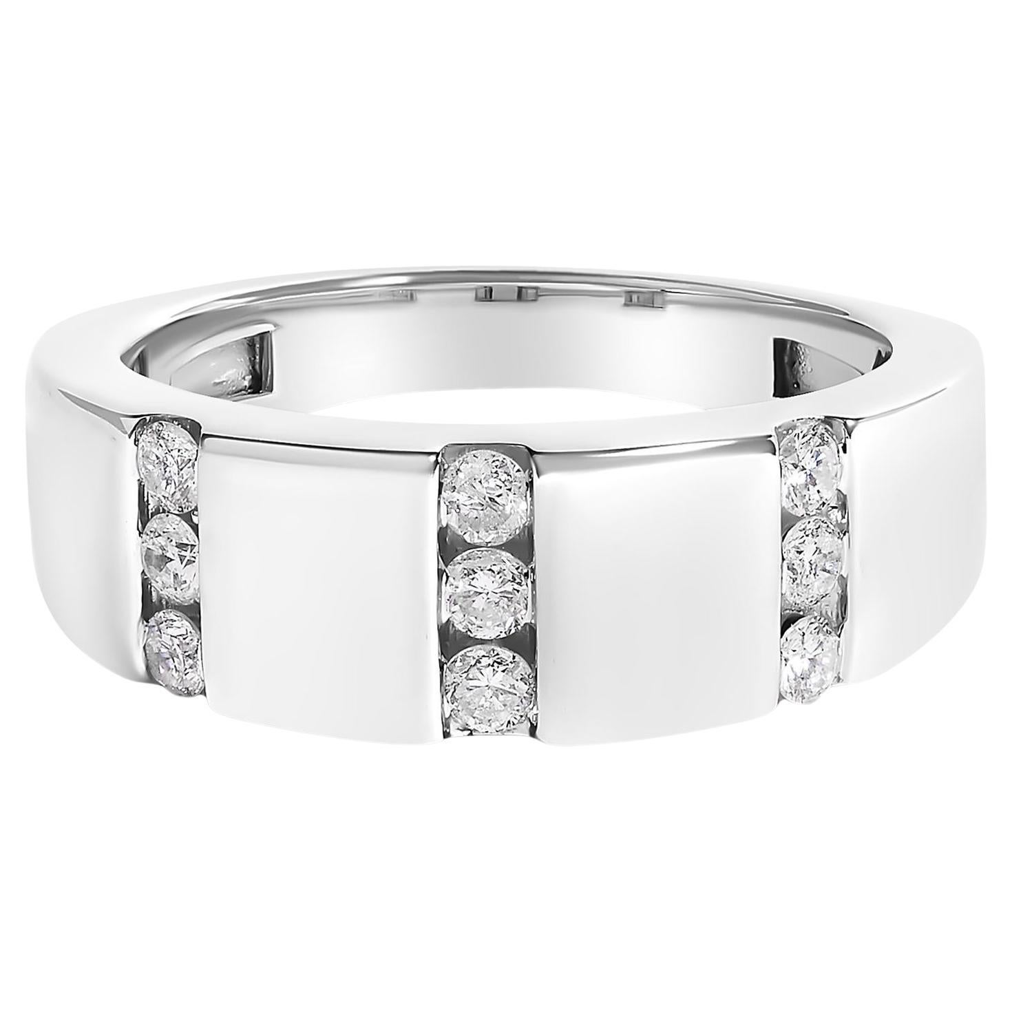 Bague pour homme en argent sterling 1/2 Cttw Diamond Triple Three Stone Row Band