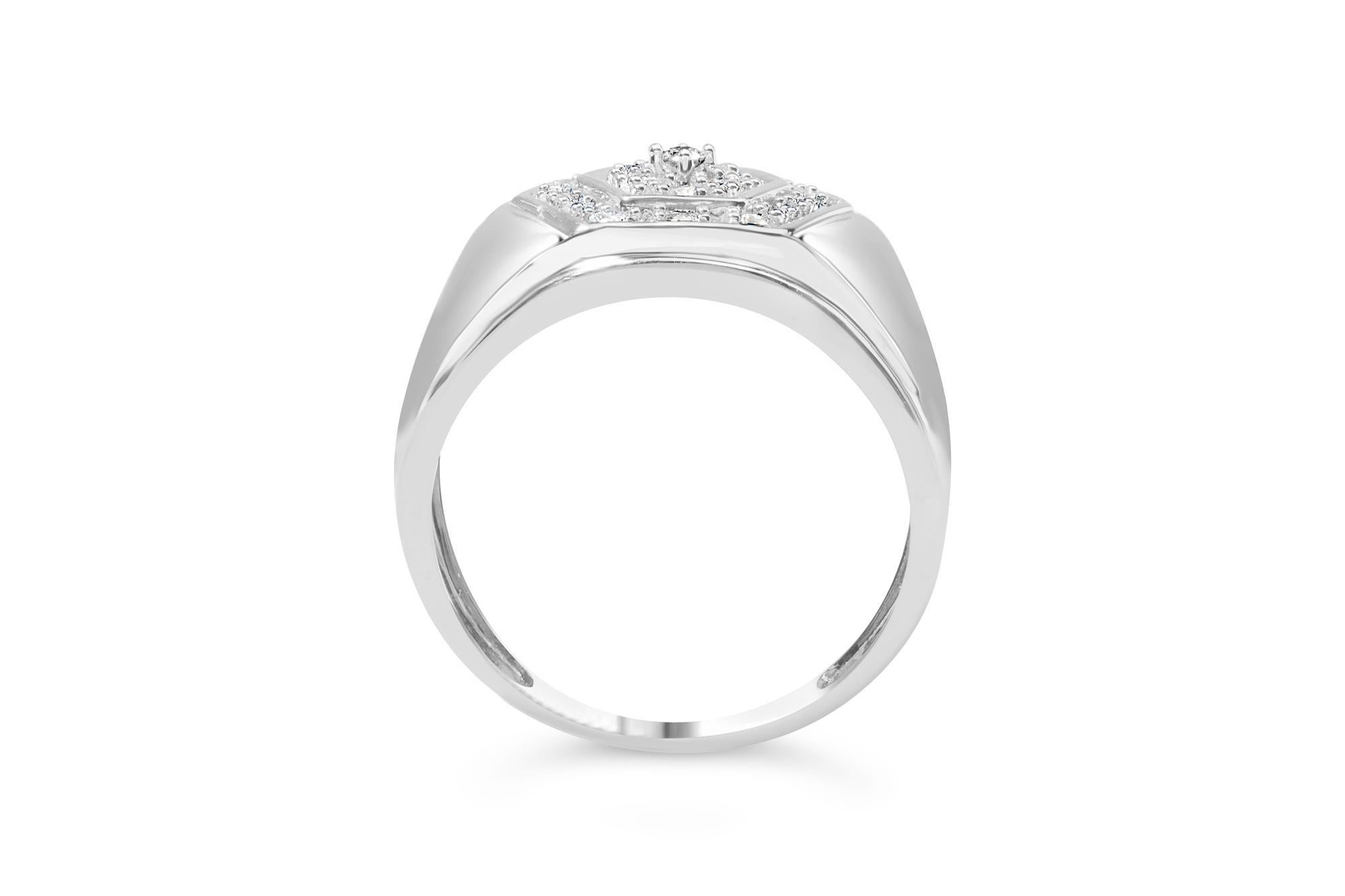 Moderne Bague pour homme en argent sterling .925 1/2 Cttw Multi-Diamond Hexagon Frame Ring en vente