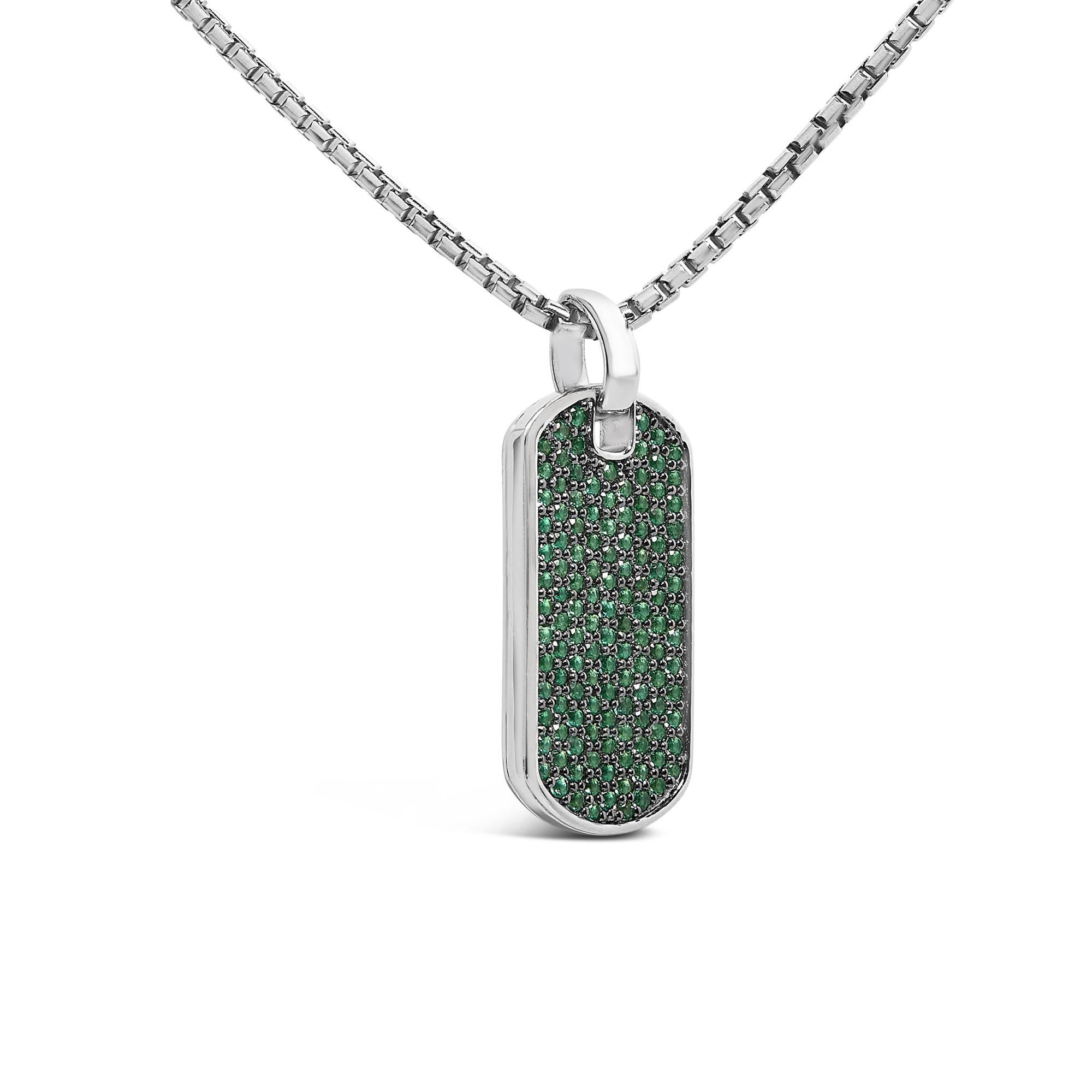 Moderno Collana con medaglietta da uomo in argento 925 con smeraldo verde creato in vendita